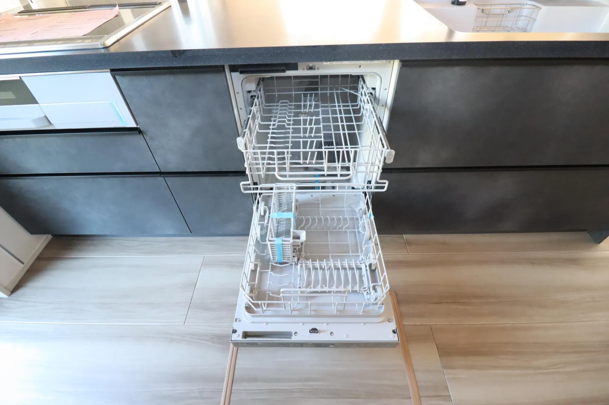 キッチン
フロントオープン食器洗い乾燥機