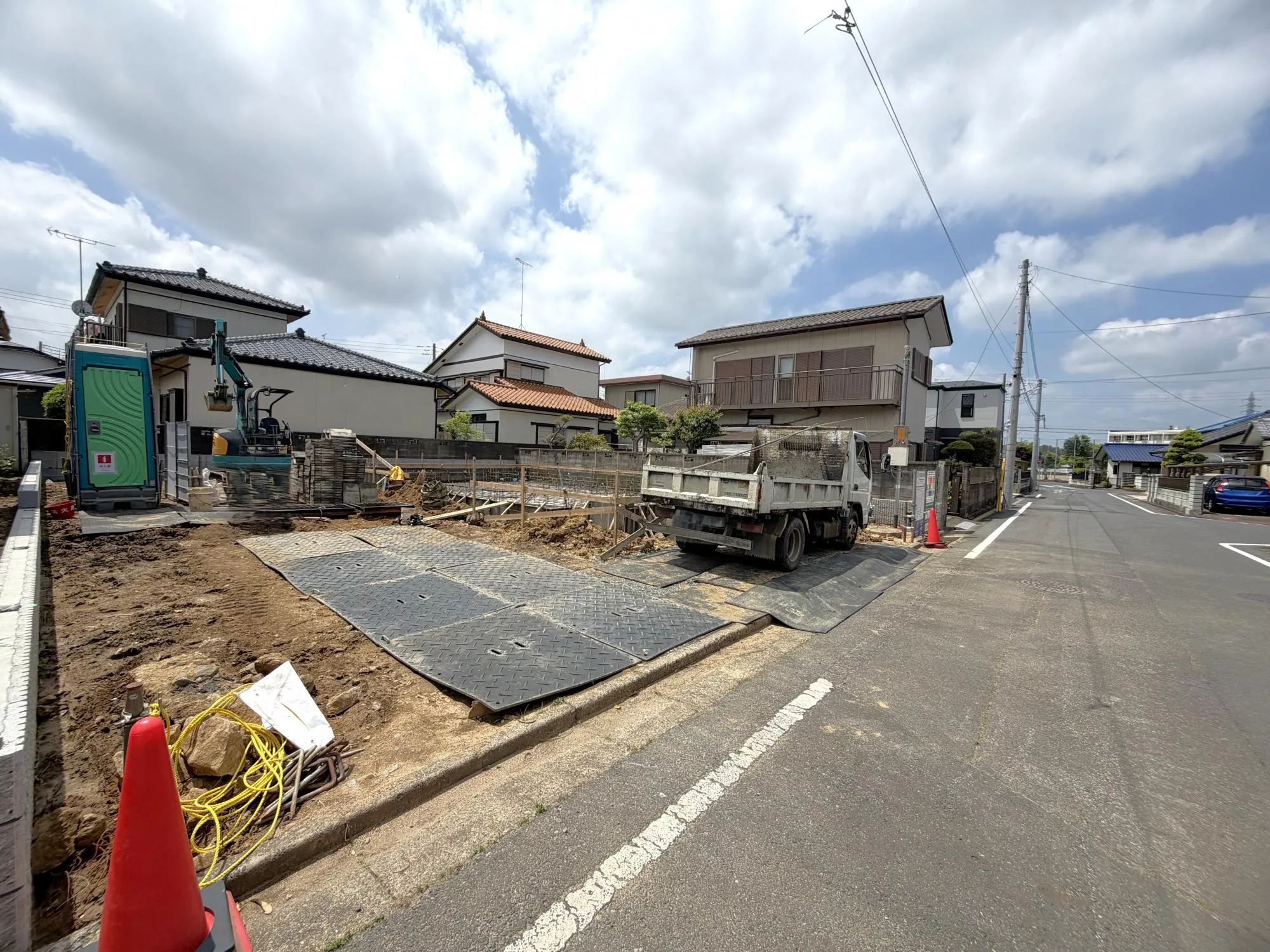 基礎工事中