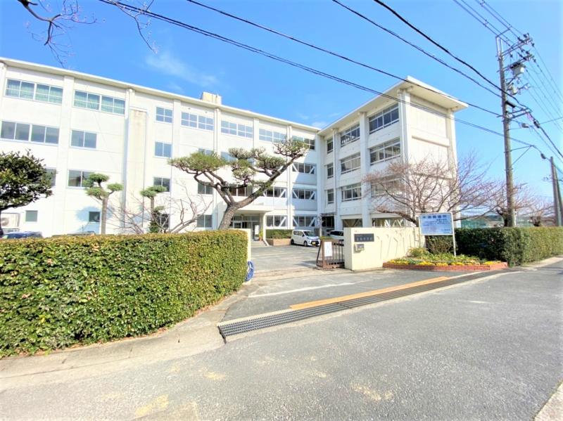 奈良市立富雄中学校