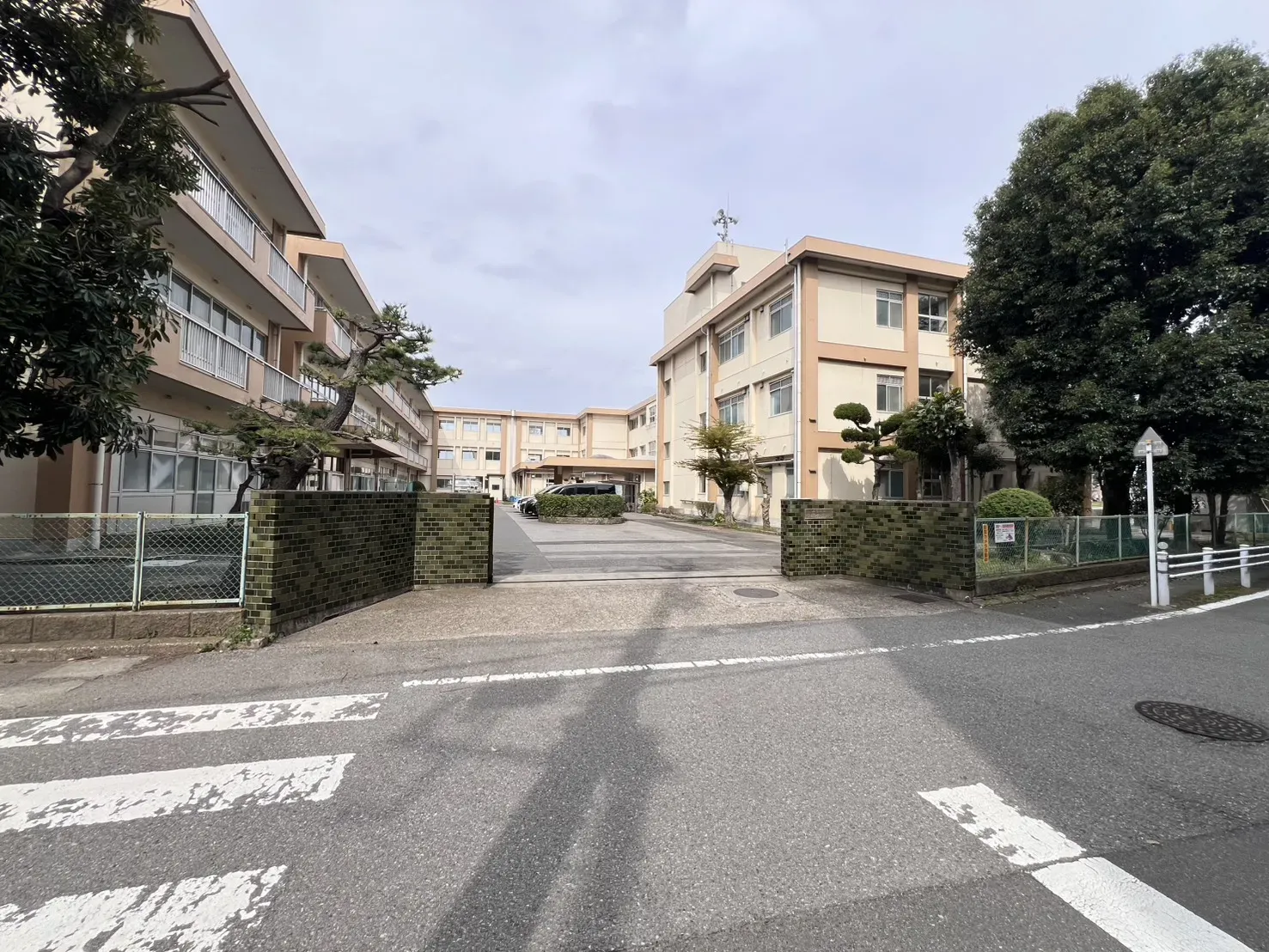 千葉市立作新小学校