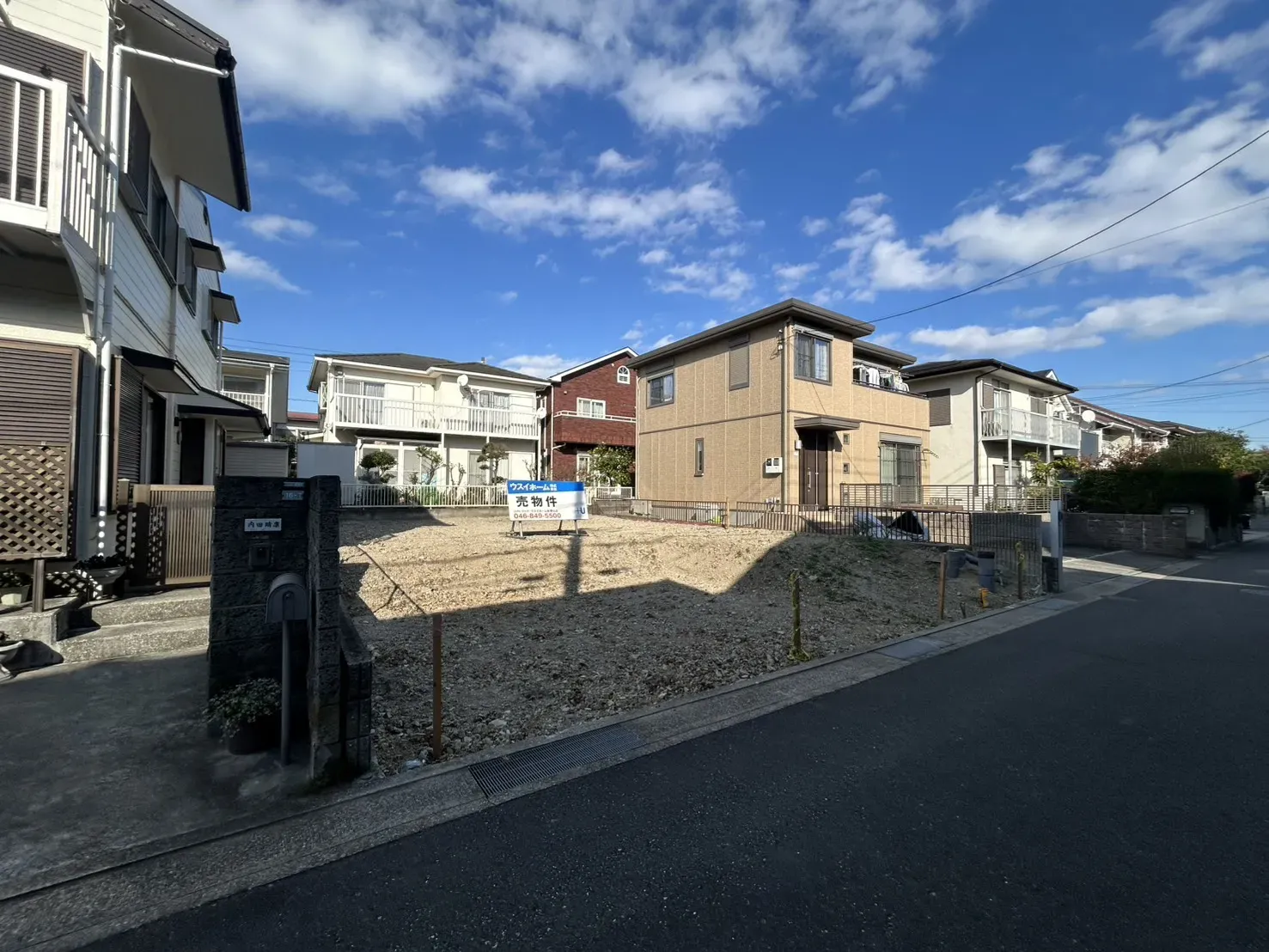 販売現地