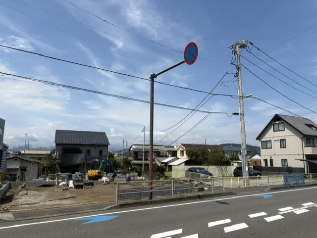 2号棟は、1階リビングを採用し、二階にはインナーバルコニーを、屋上にはルーフバルコニーを採用しました!