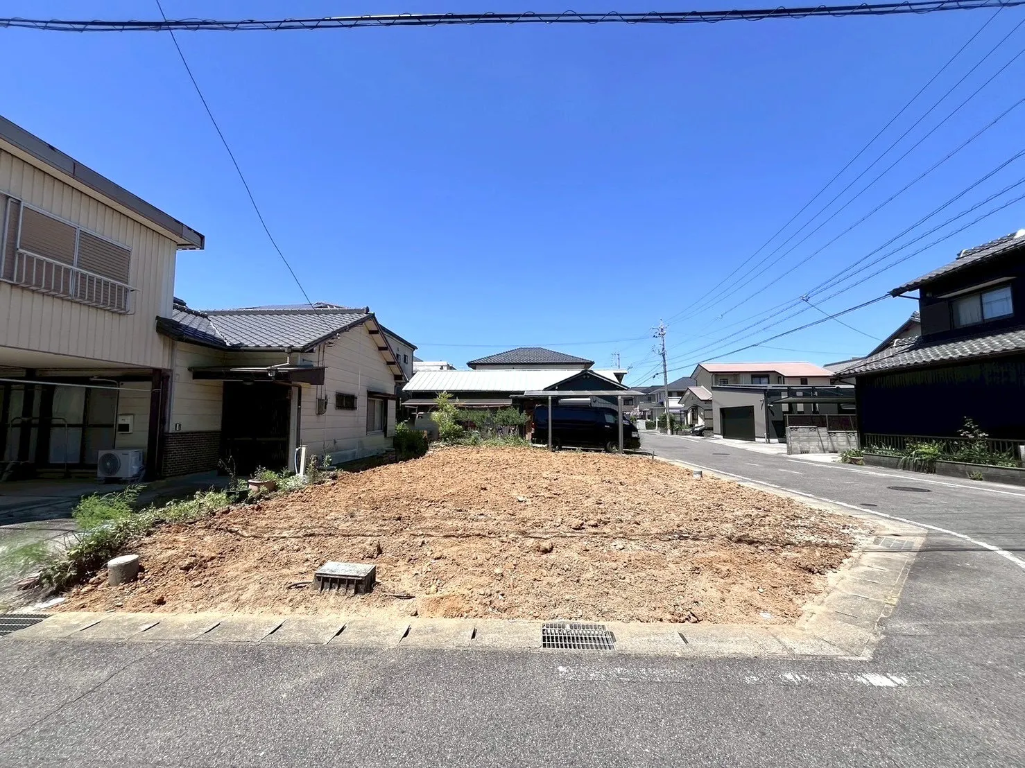 販売現地