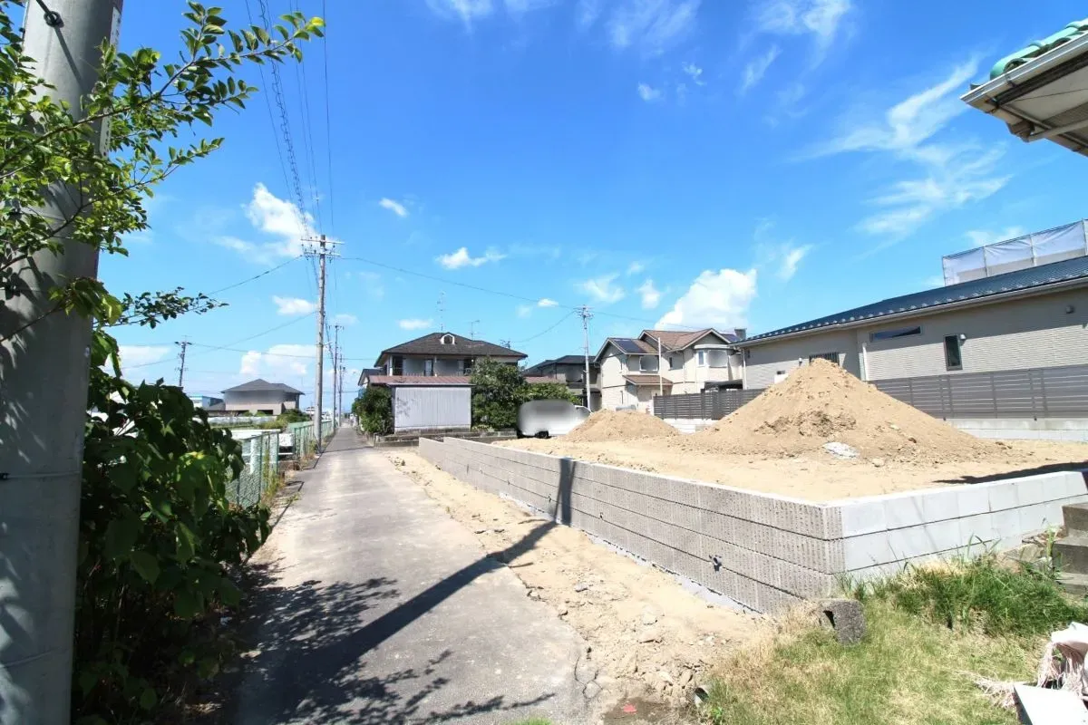 8月24日撮影 西側道路(南→北)