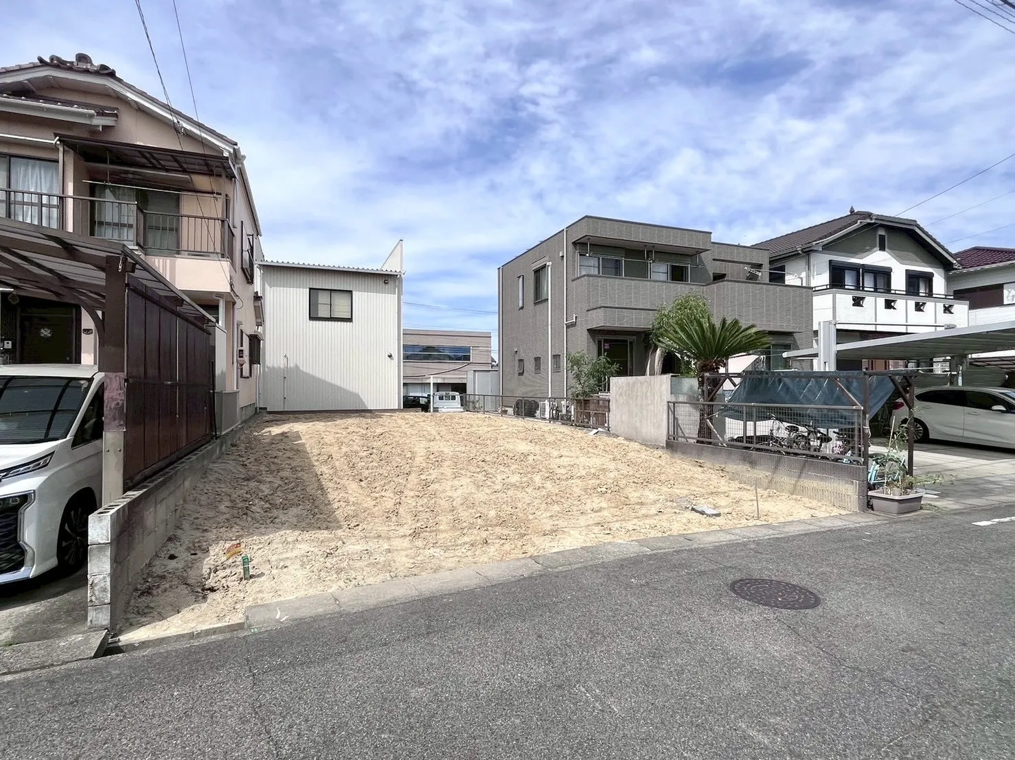 販売現地