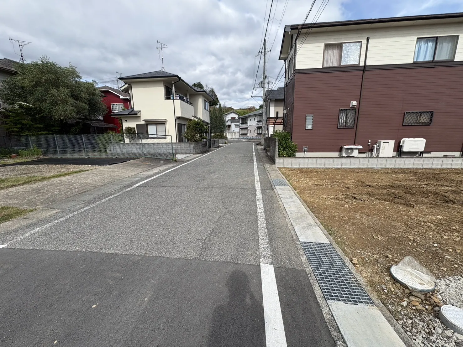 ☆1号棟 前面道路☆