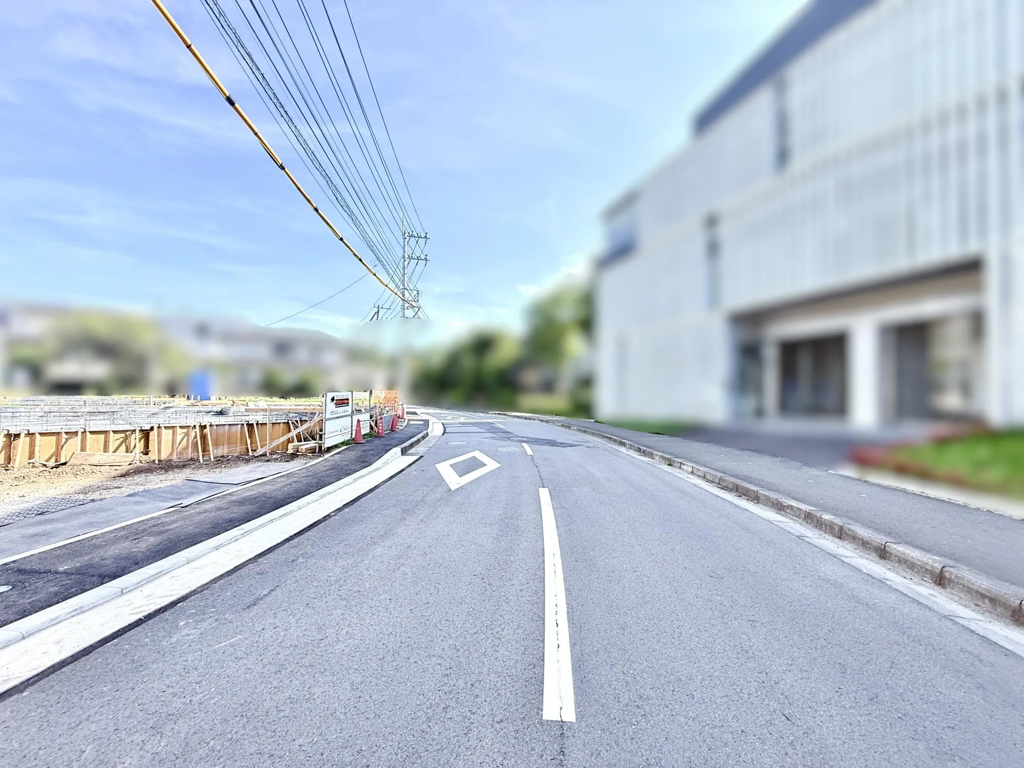 前面道路含む現地写真