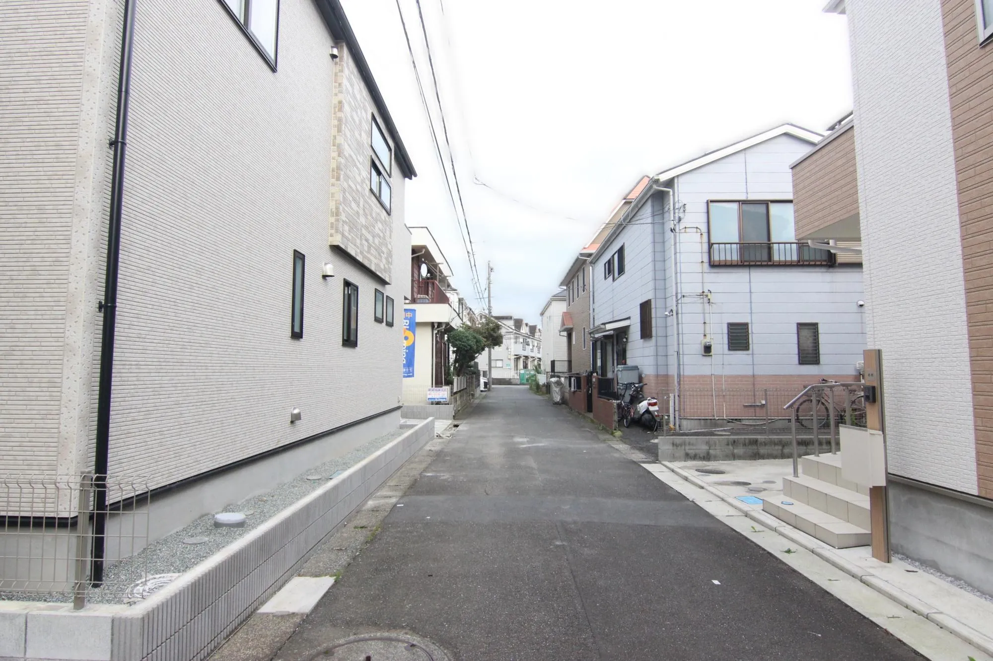 R8.10.2 外観写真