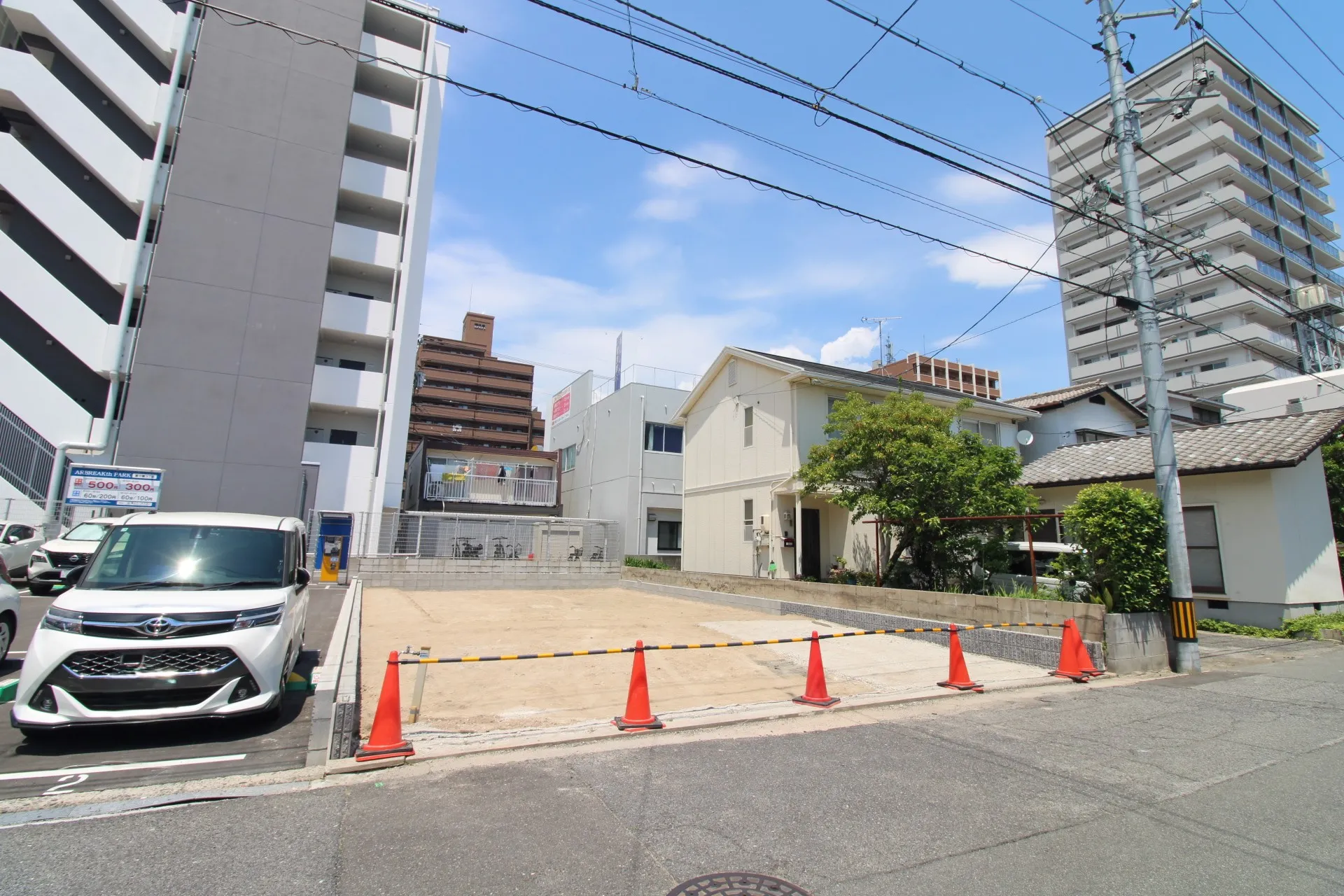 前面道路から見た宅地