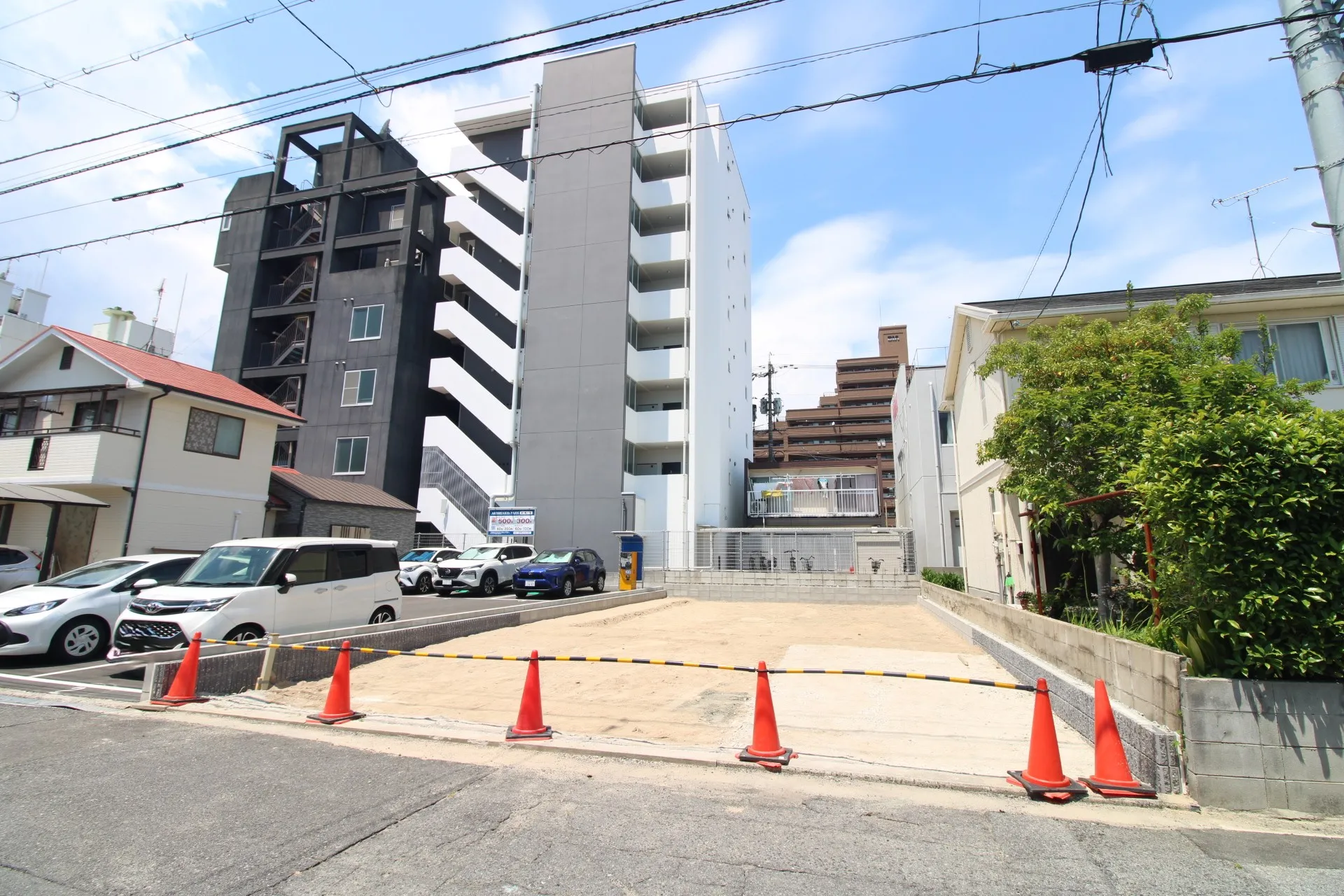 前面道路から見た宅地