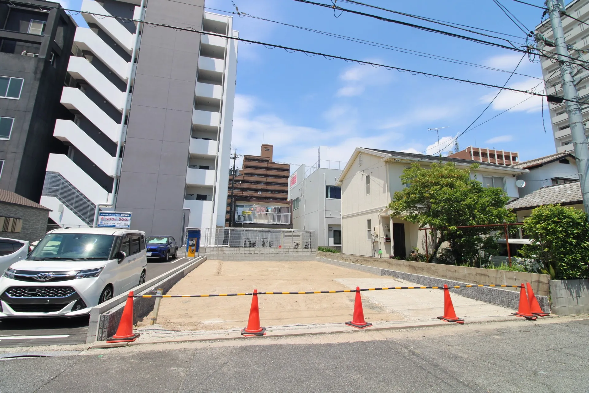 前面道路から見た宅地