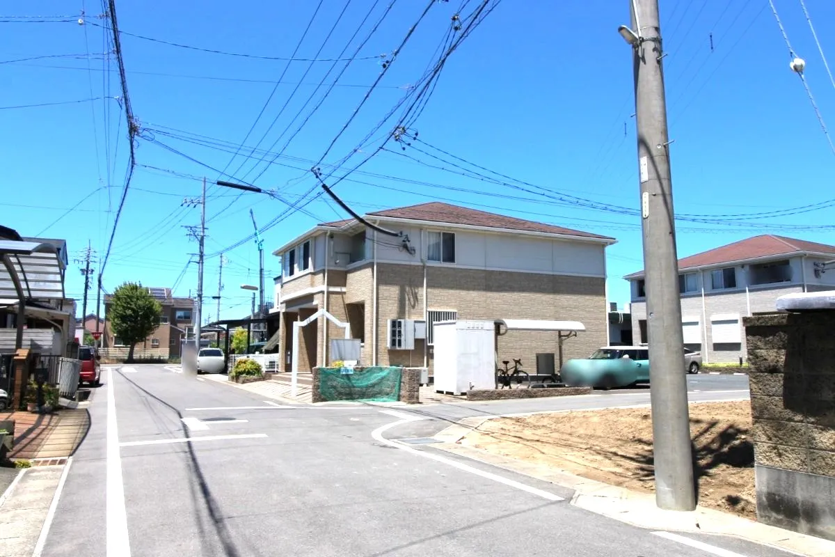 5月30日撮影 南側道路(東→西)