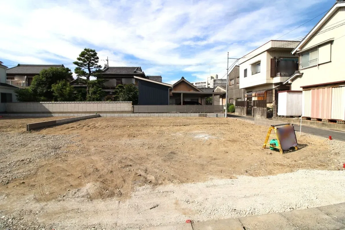 6月18日　南から撮影(2号棟)