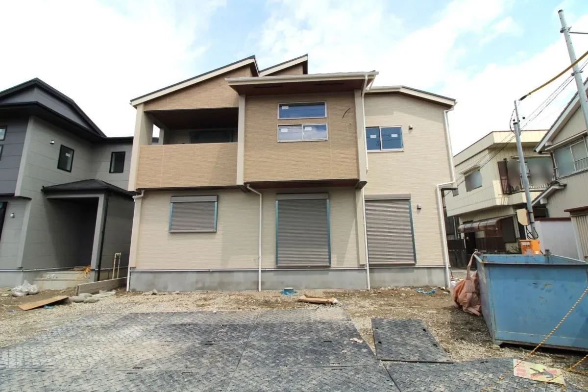 8月30日 南から撮影(2号棟)