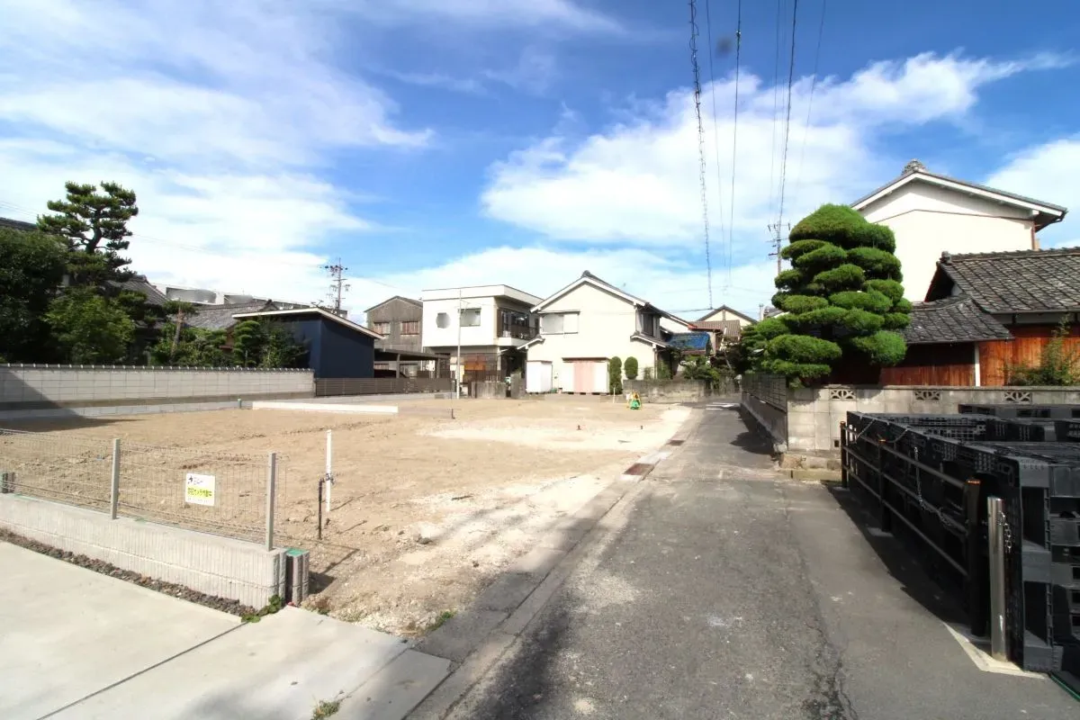 6月18日撮影 南側道路(西→東)