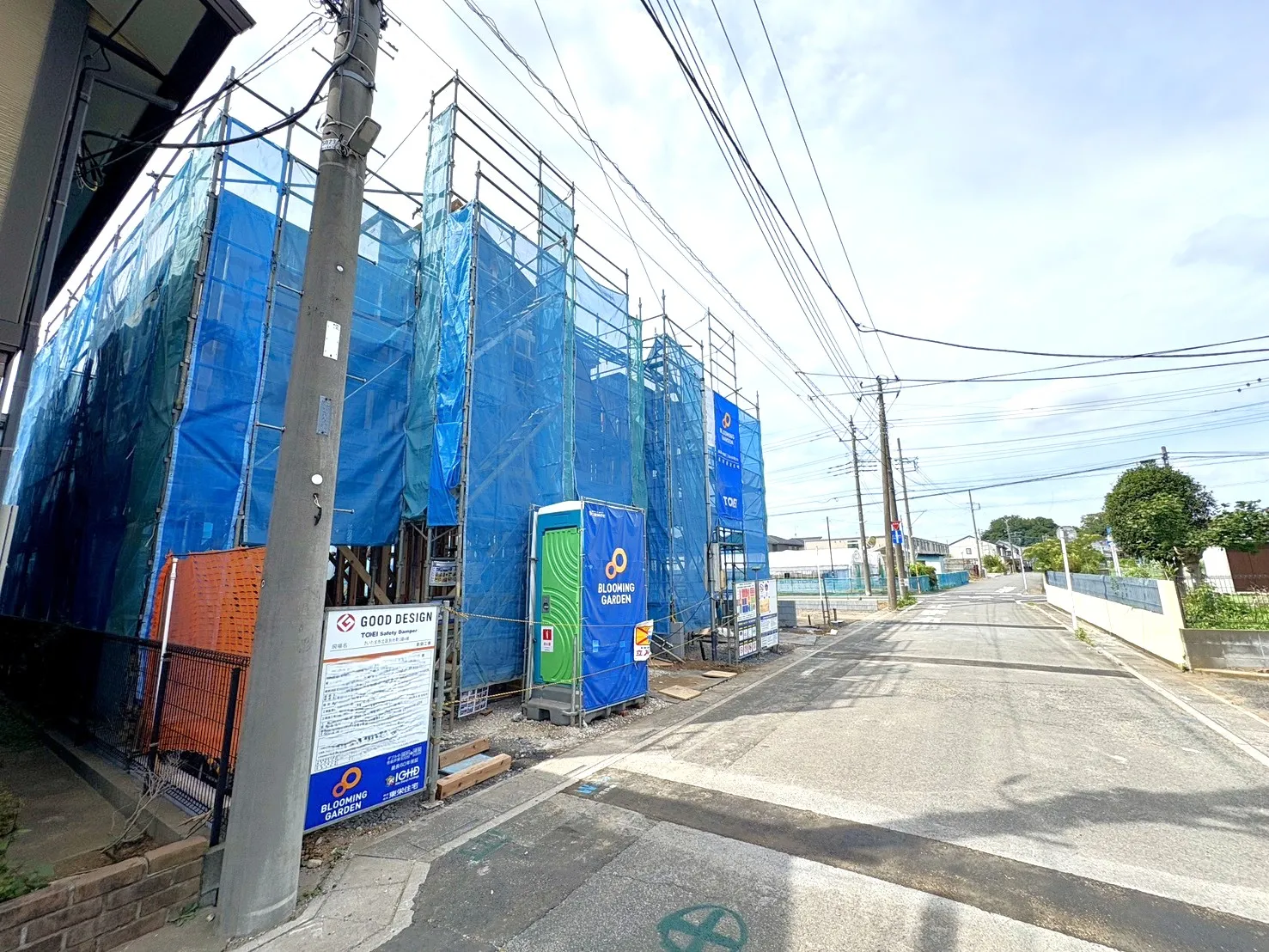 【外観写真】オープンサニタリー「irodori」を採用。デザイン性と使いやすさを兼ね備えたワンランク上の住まいです。