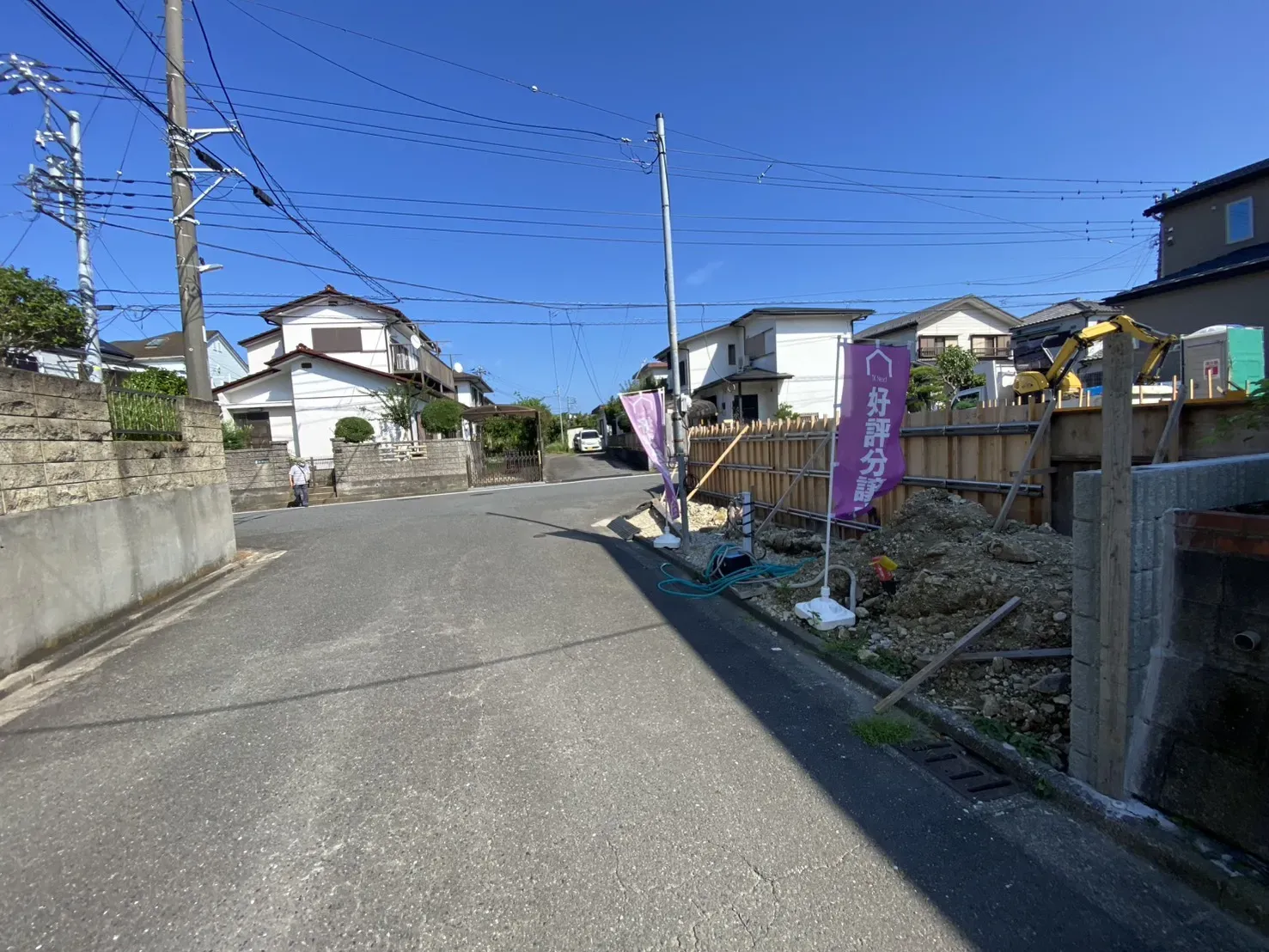 販売現地