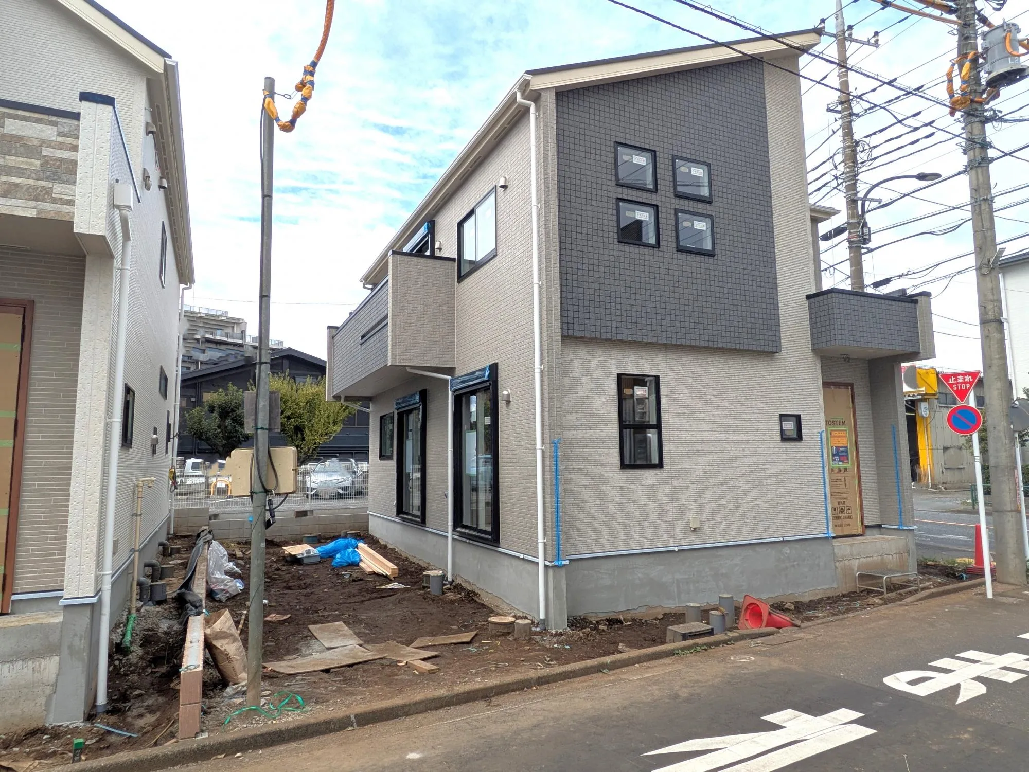 1号棟外観(2026年10月撮影)