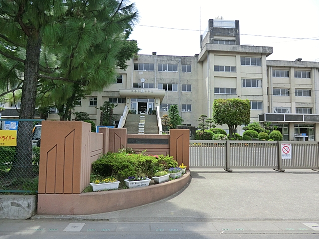 久喜東中学校