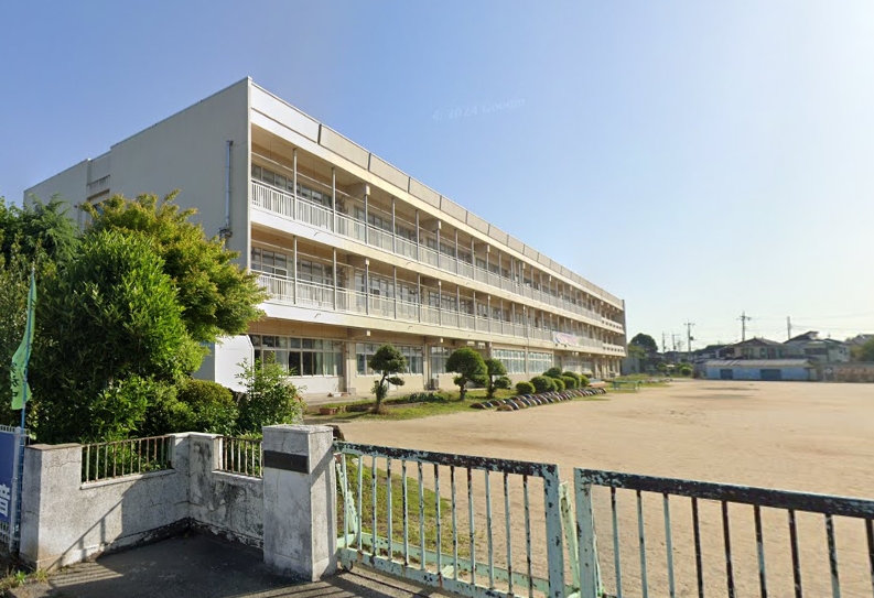 桶川西小学校
