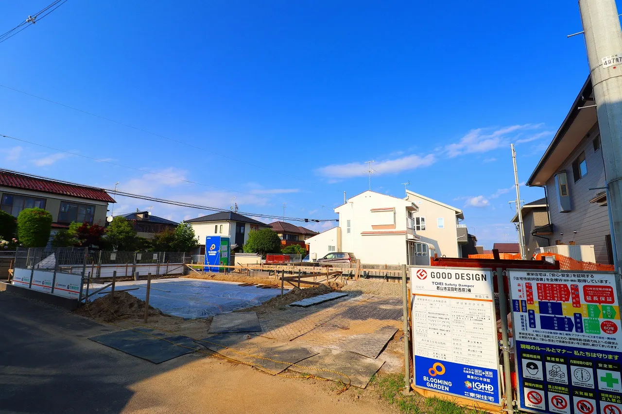 【現地造成　西側より撮影】