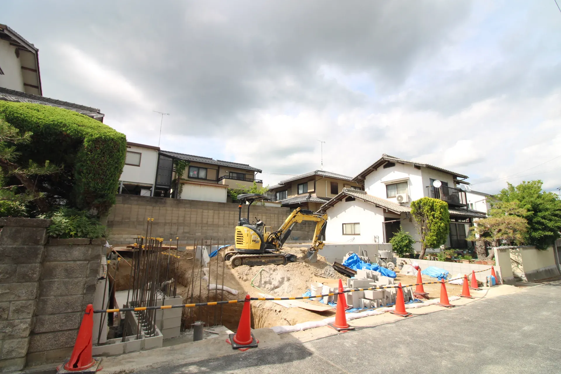 前面道路から見た宅地