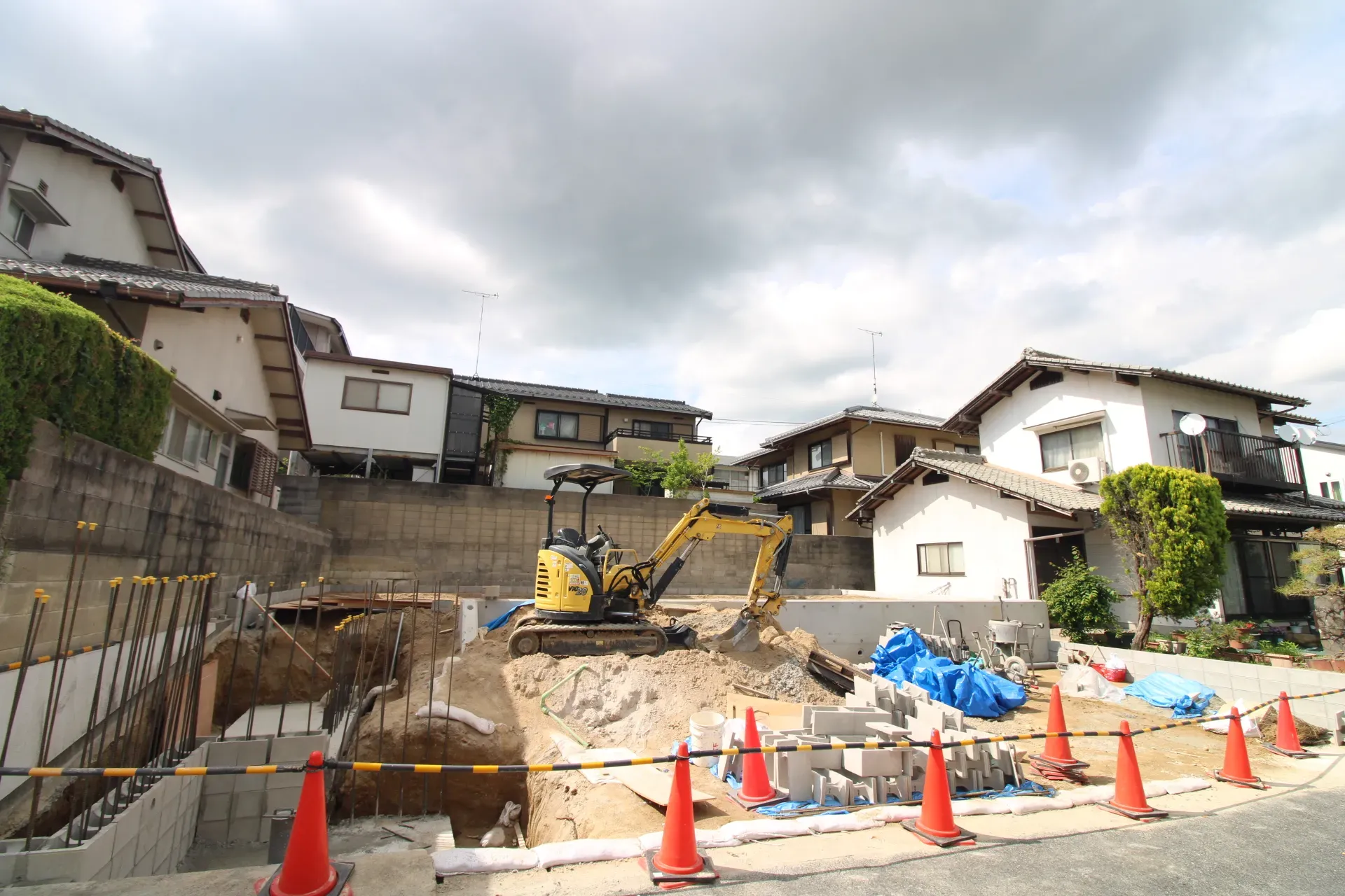 前面道路から見た宅地