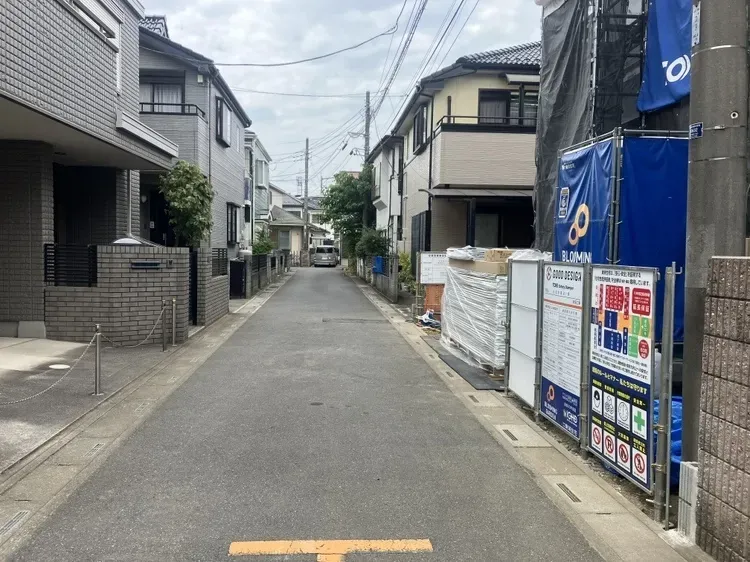 前面道路は見通しが良く、お車の出入りもスムーズに行えます!
