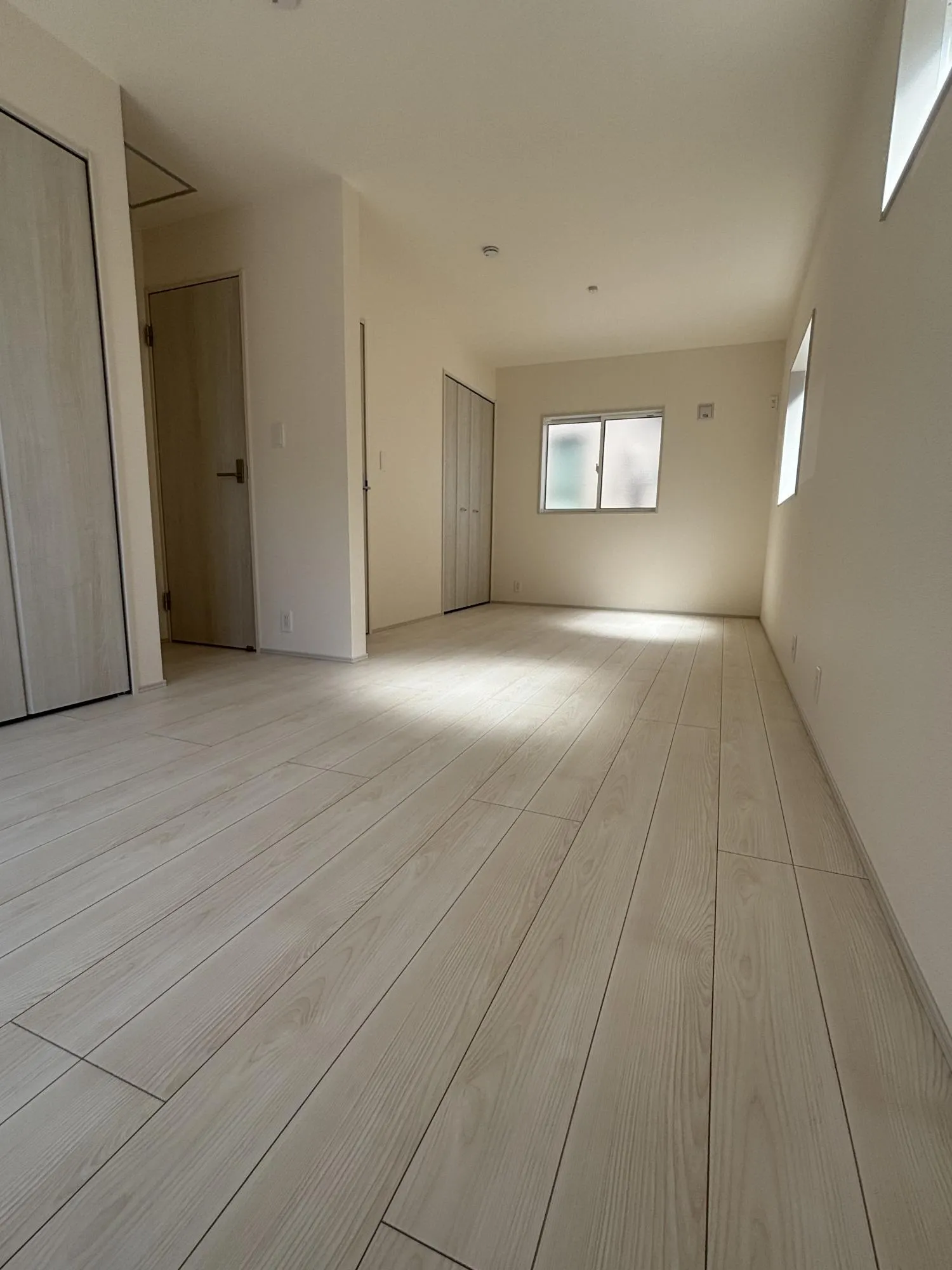 【主寝室】お部屋の使い方が広がる間取りです♪