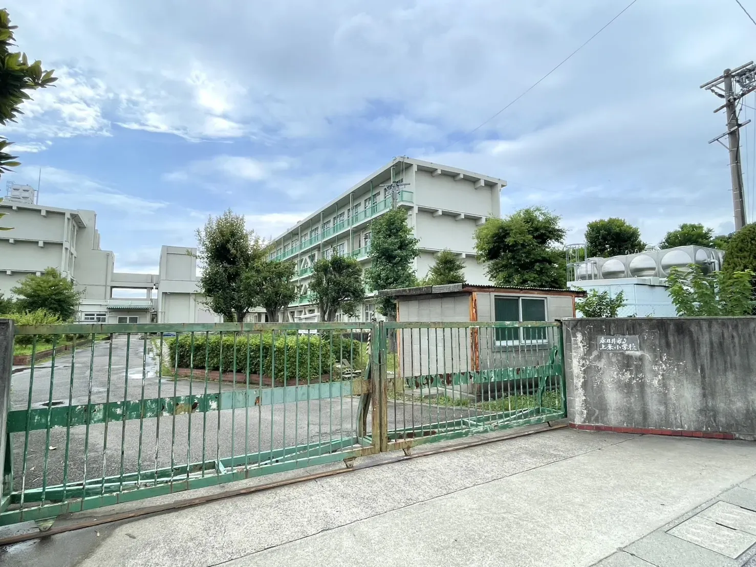 上条小学校