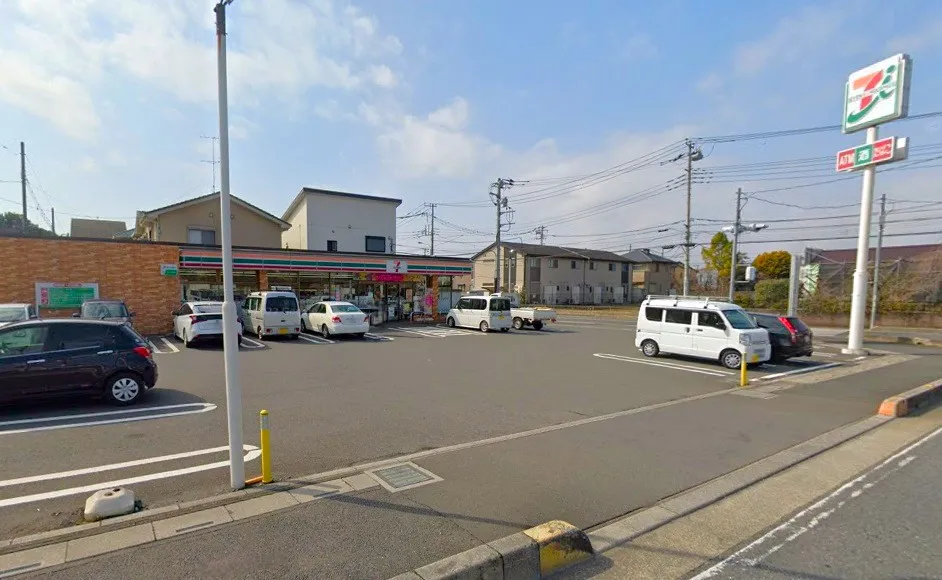 セブンイレブン伊奈内宿店