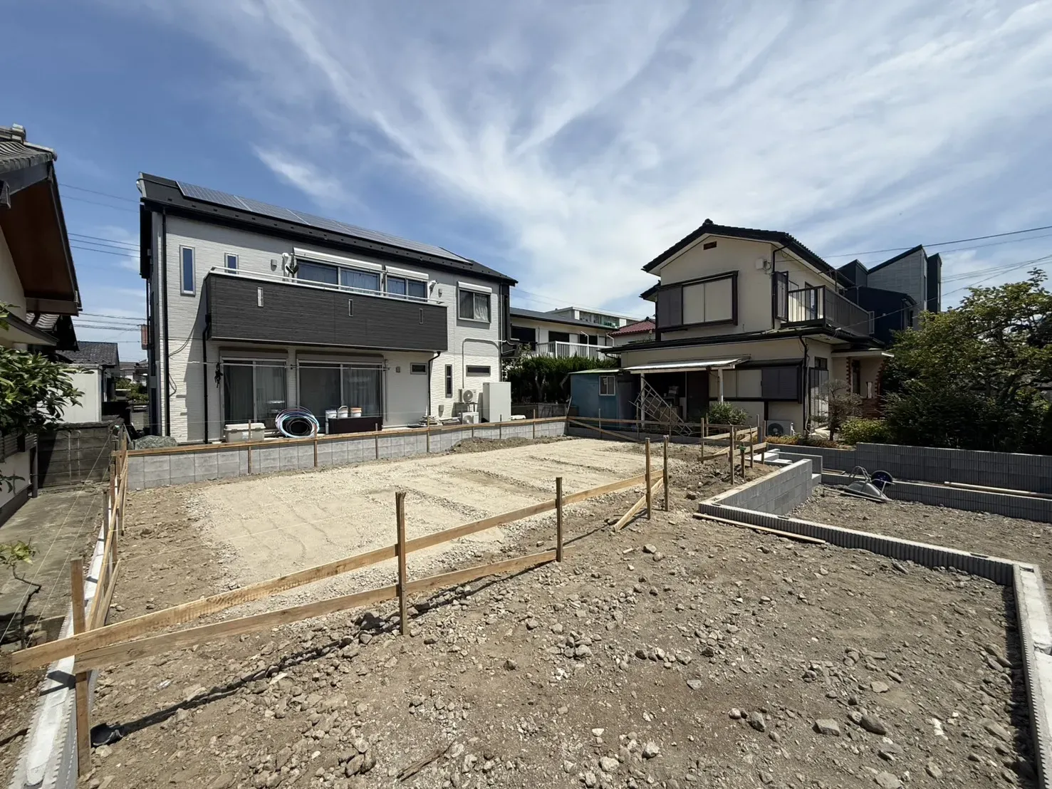 販売現地