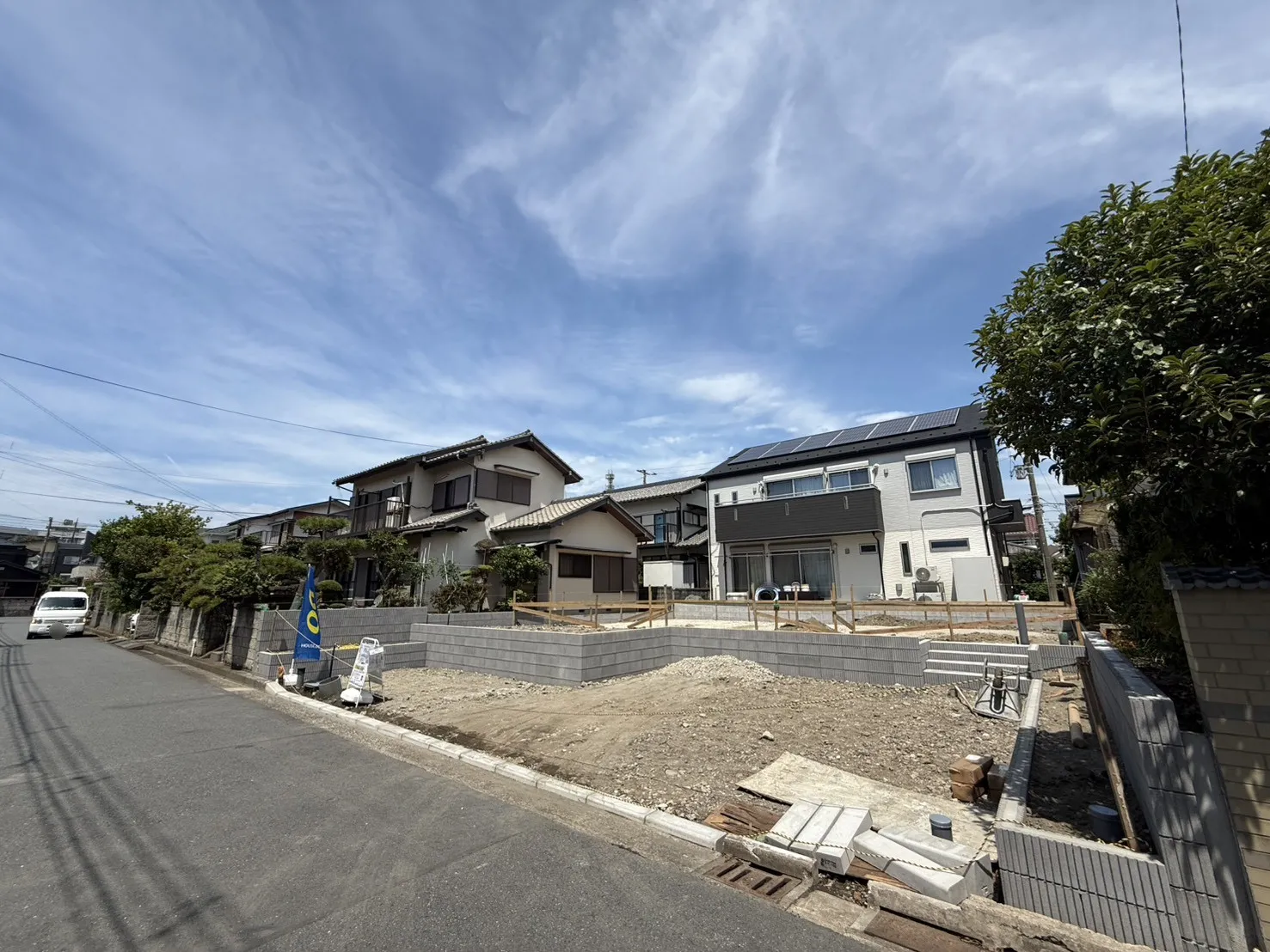 販売現地