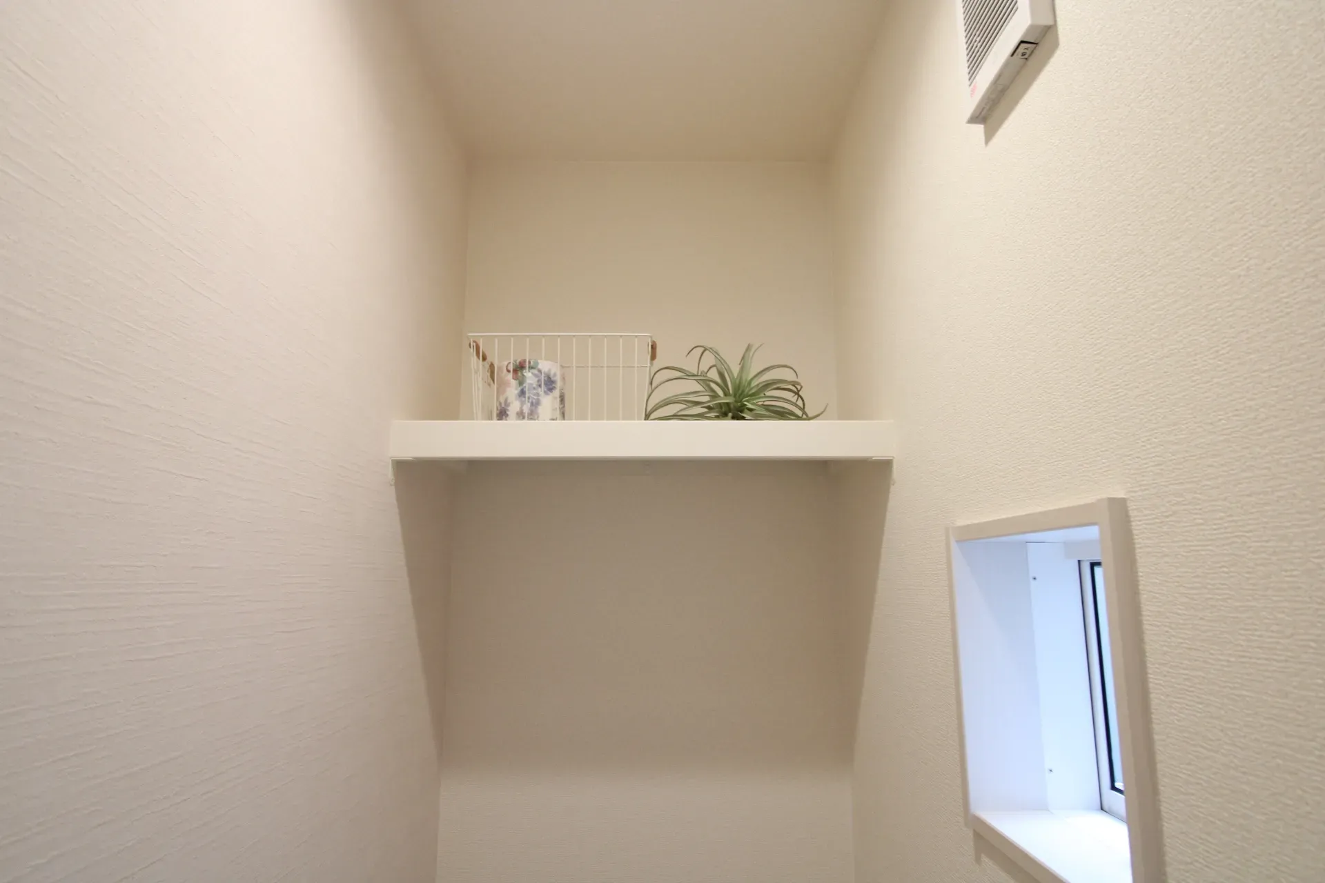 トイレ枕棚