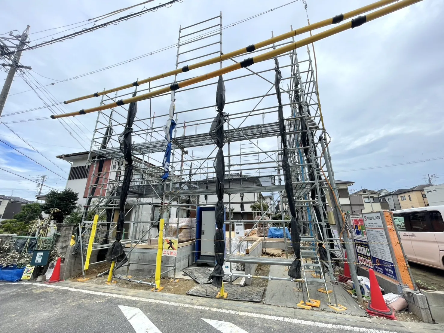 販売現地