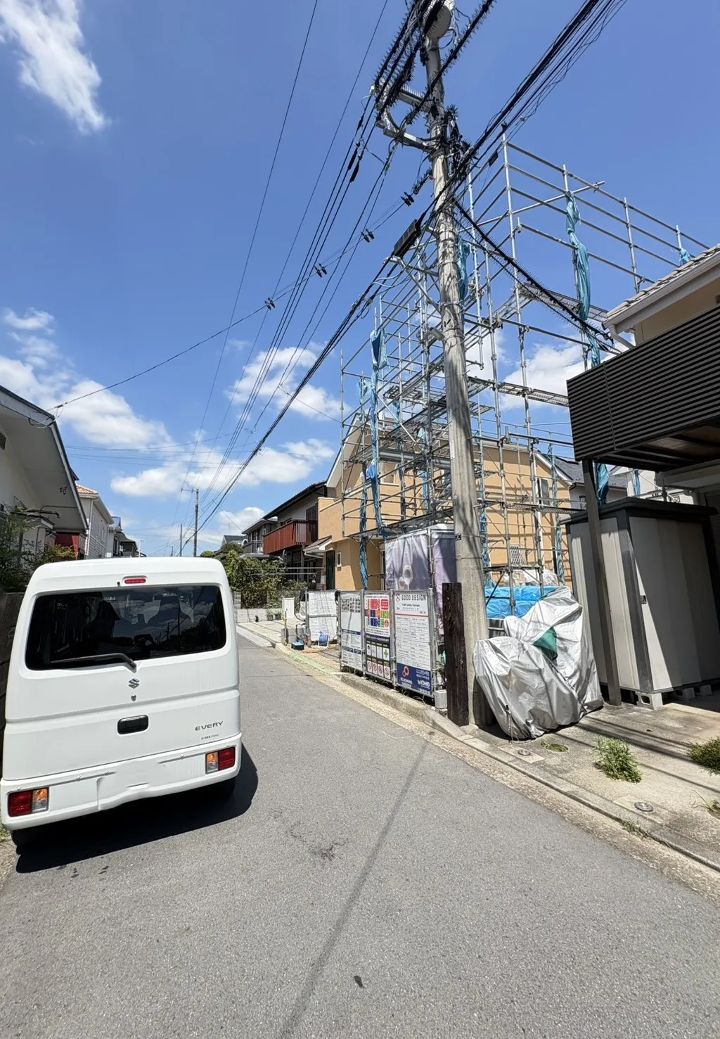販売現地