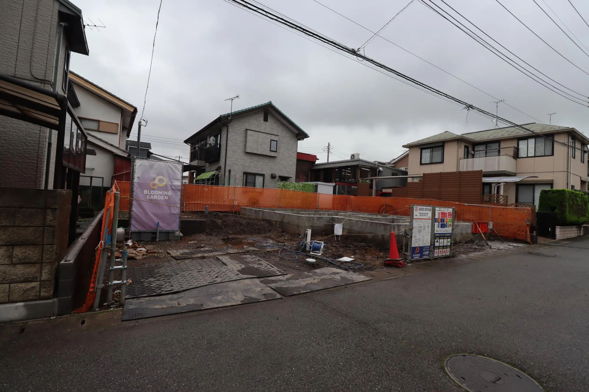 1号棟　外観(基礎工事中)