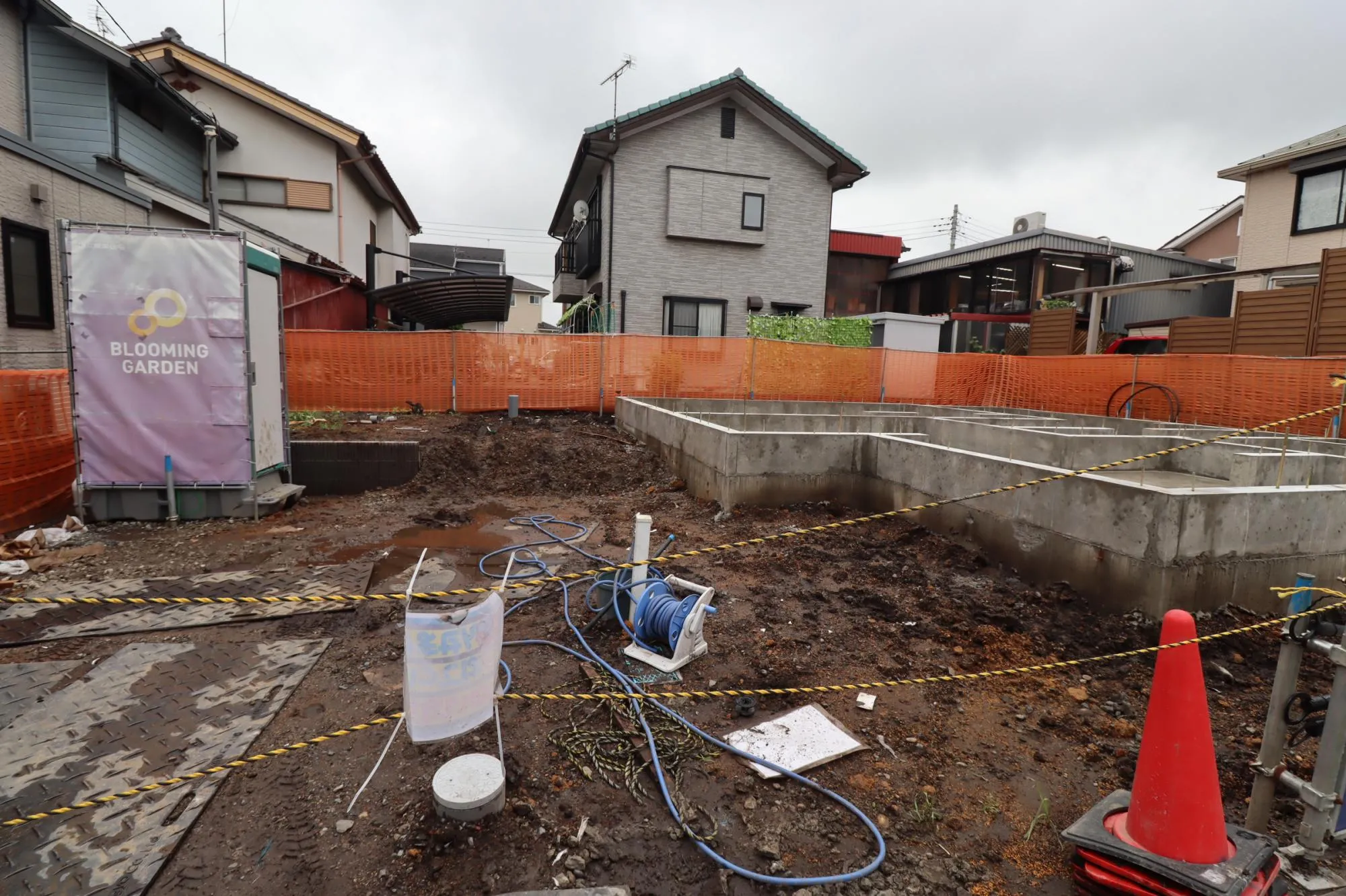 1号棟　外観(基礎工事中)
