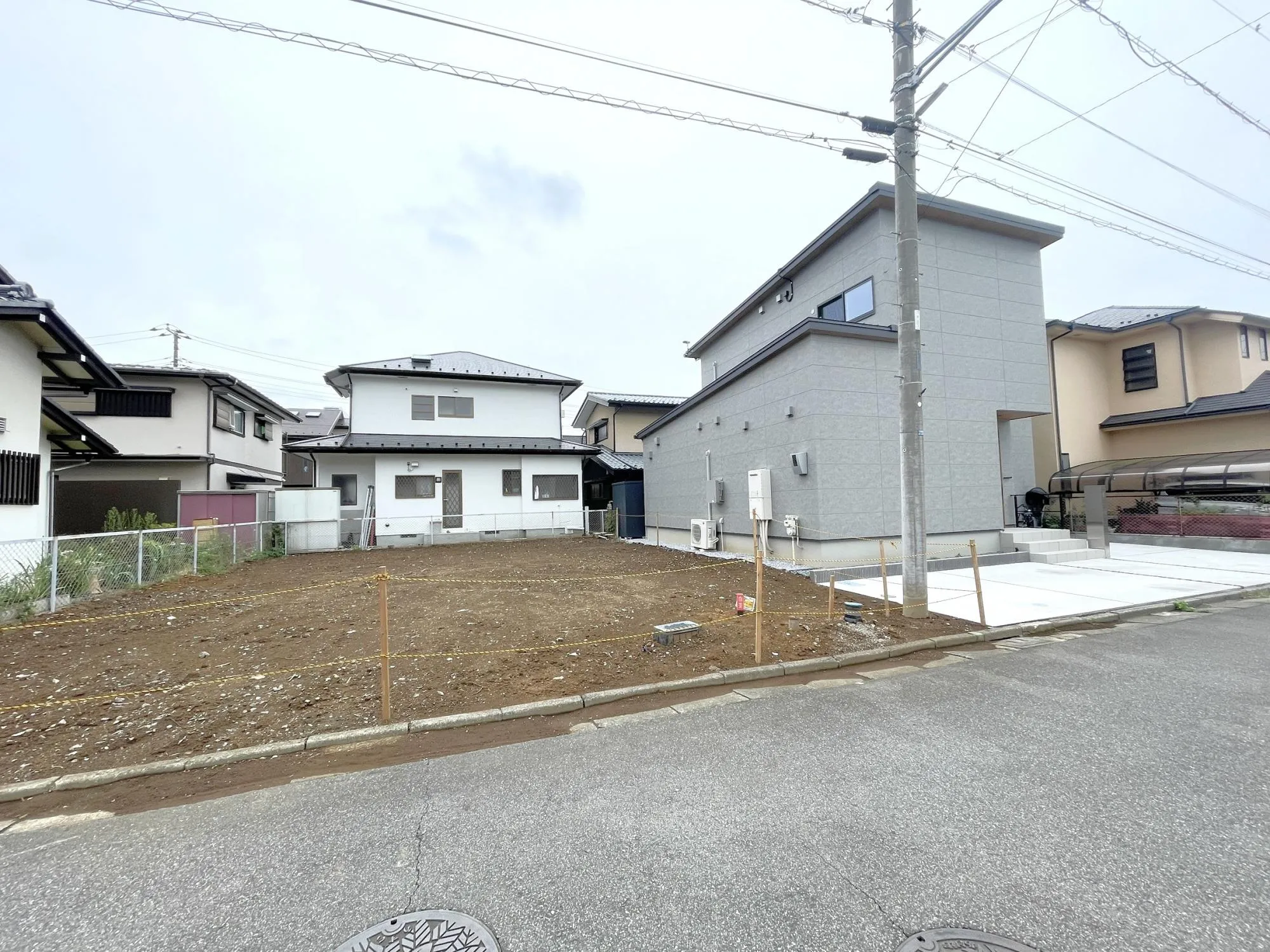 【外観写真】宮山公園まで徒歩2分。自然を身近に感じながら、のびのびと子育てを楽しめる住環境です。