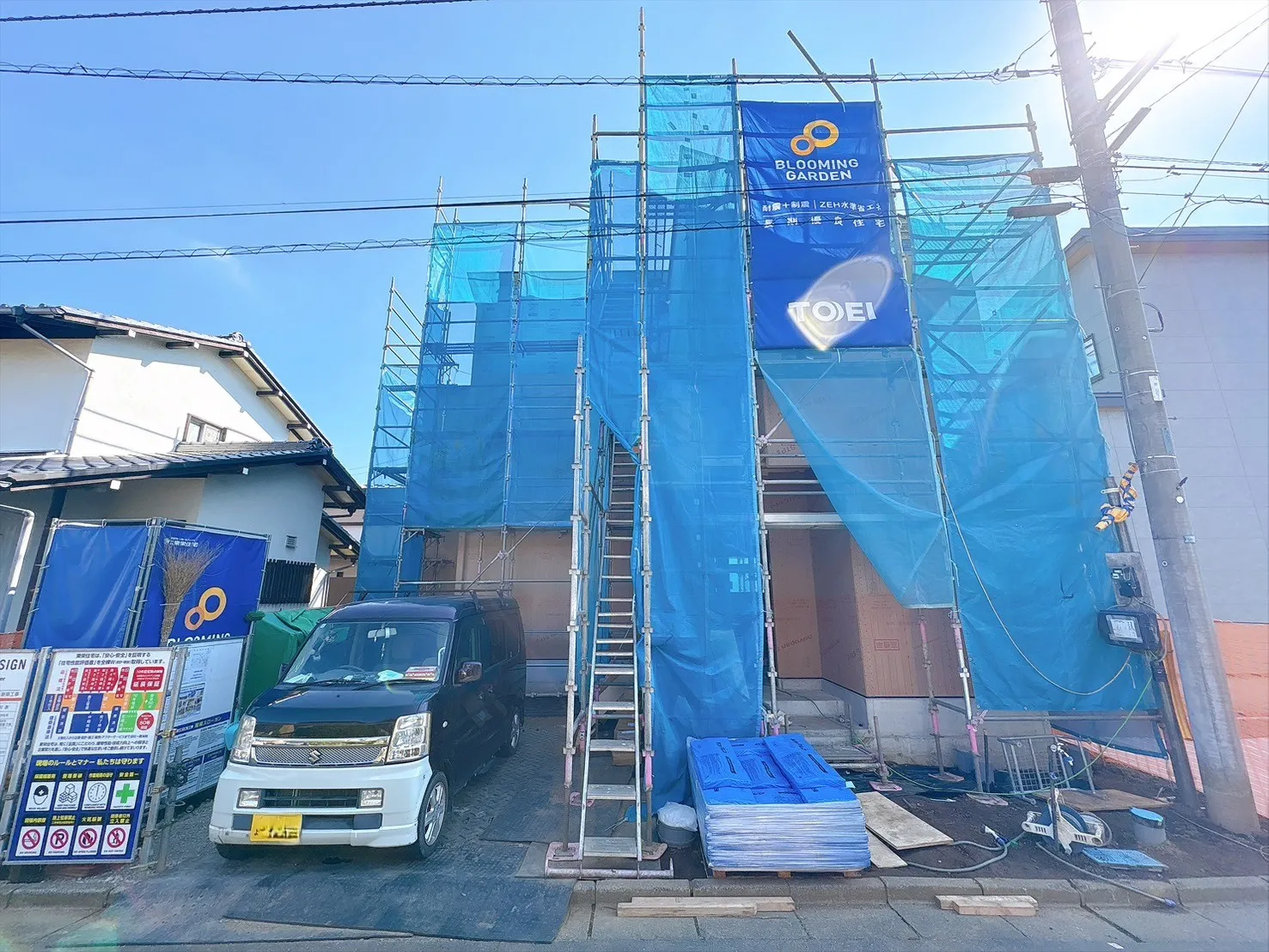 【外観写真】折上天井やポップアップ天井を採用した開放感あふれる住空間。ワンランク上の暮らしを演出します。