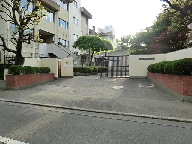 立川市立第九中学校