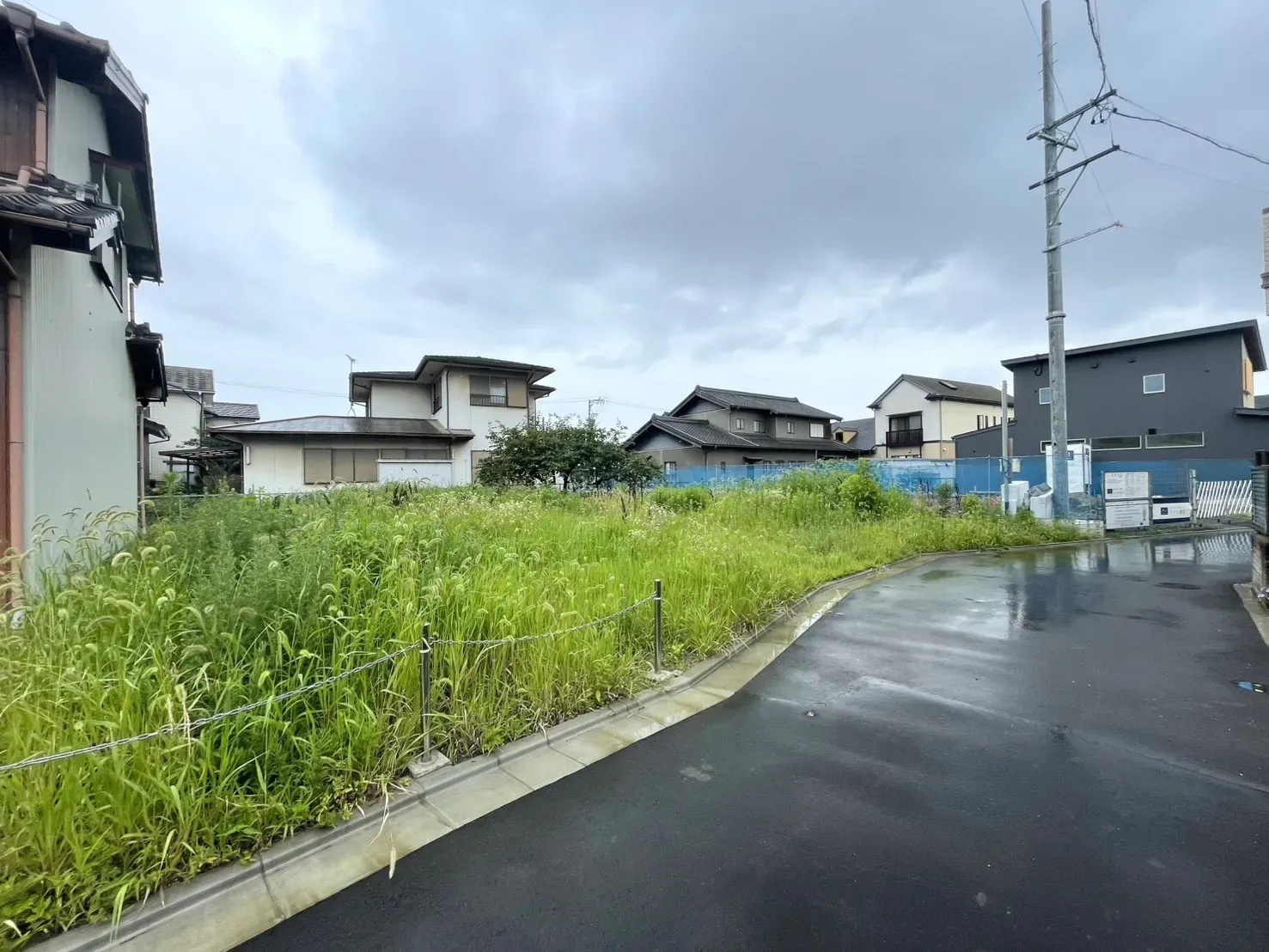 販売現地