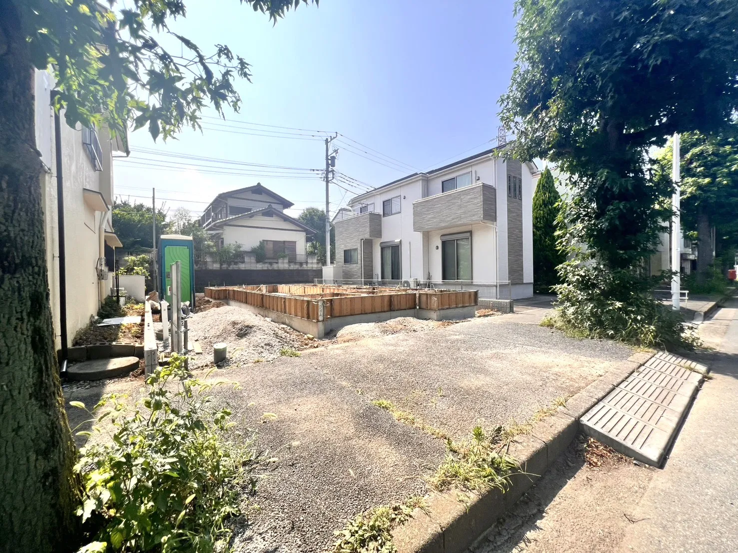 基礎工事中
