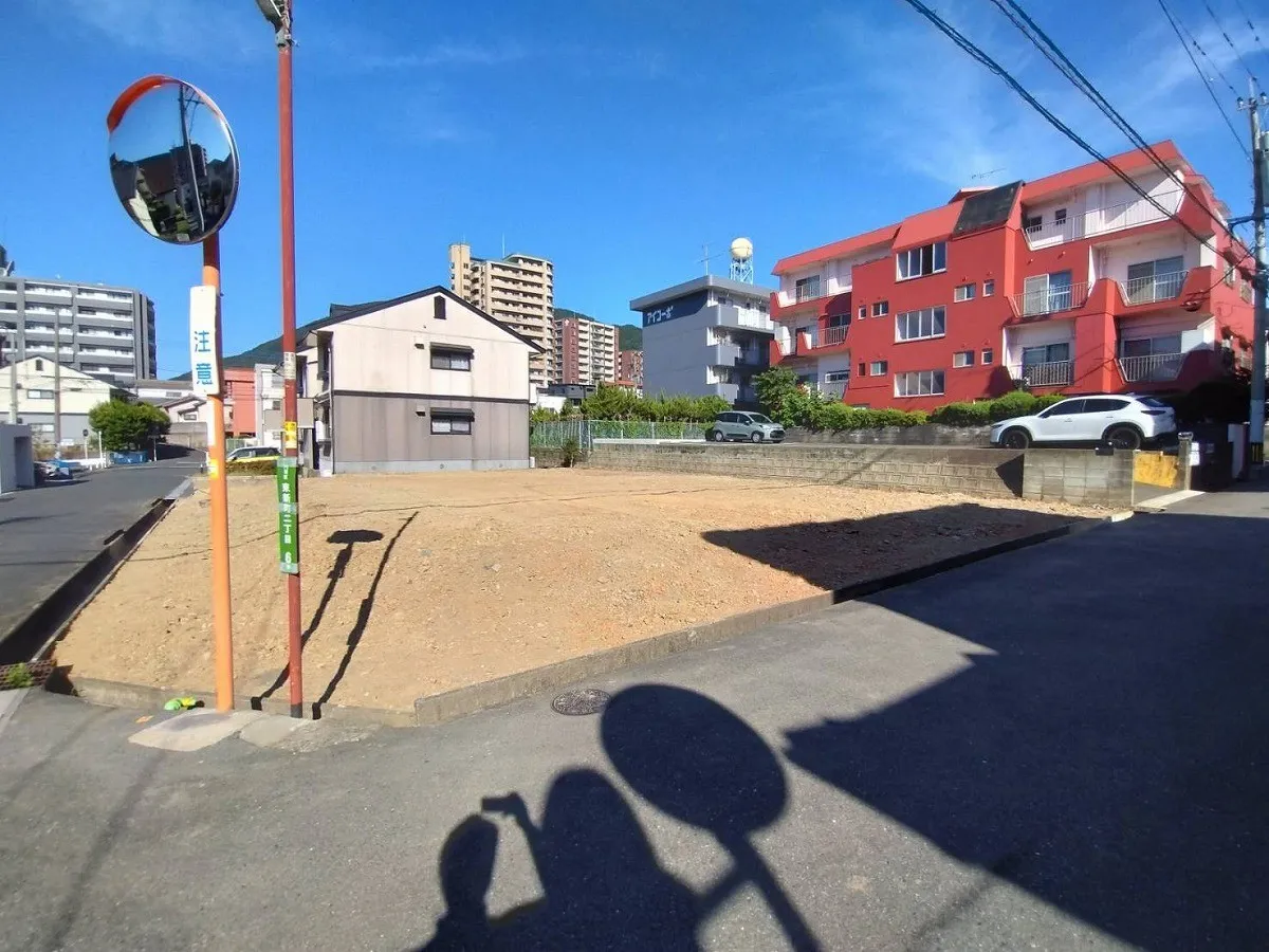 現地8月6日撮影
