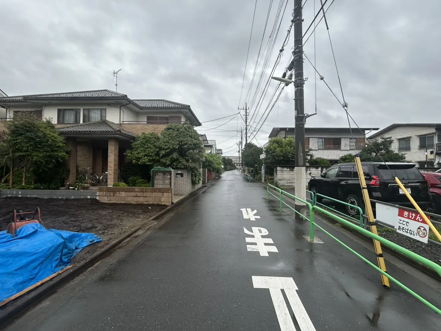 【接道状況】東側約5.9mの公道です。