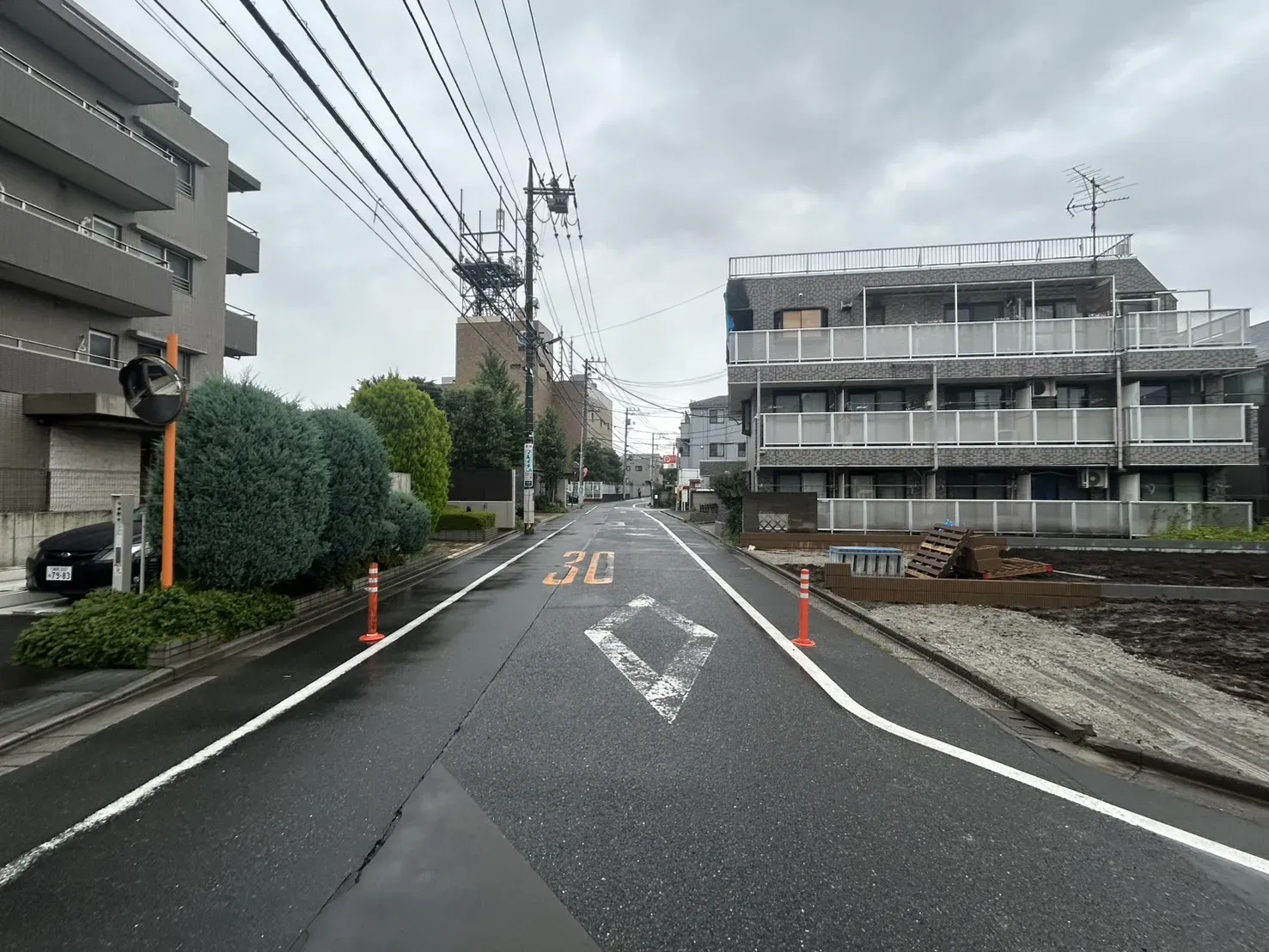 【接道状況】南側約7.3mの公道になります。