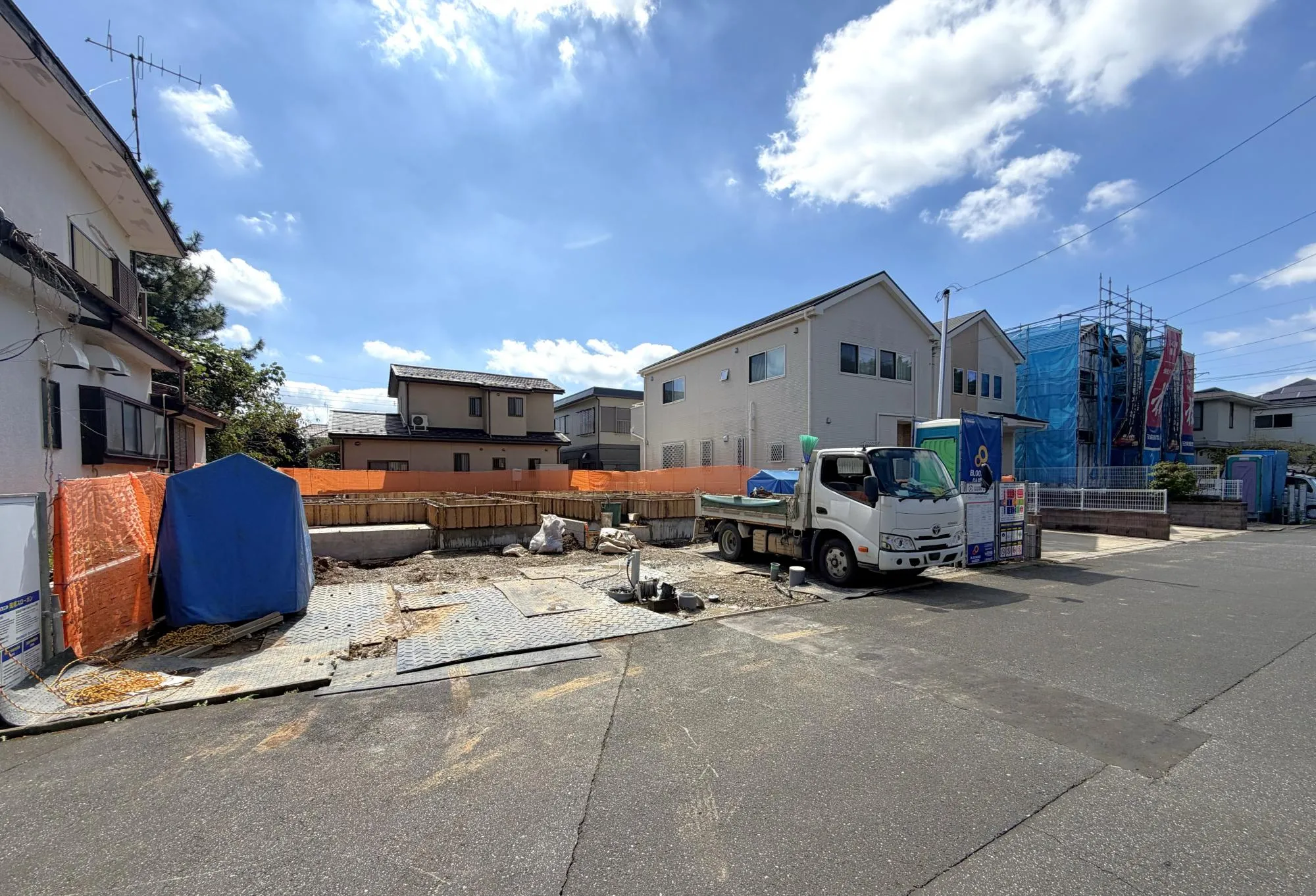基礎工事中