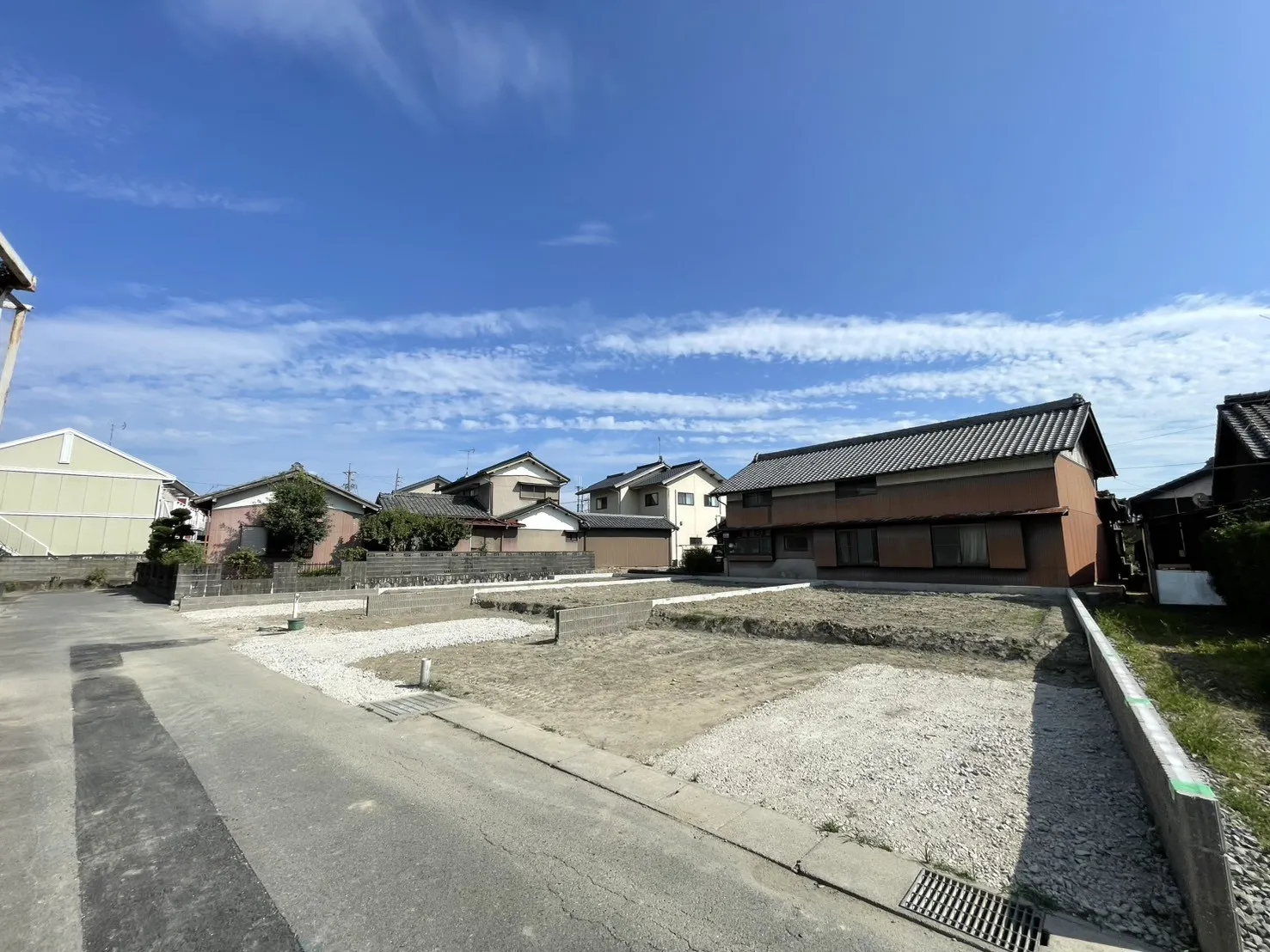 販売現地
