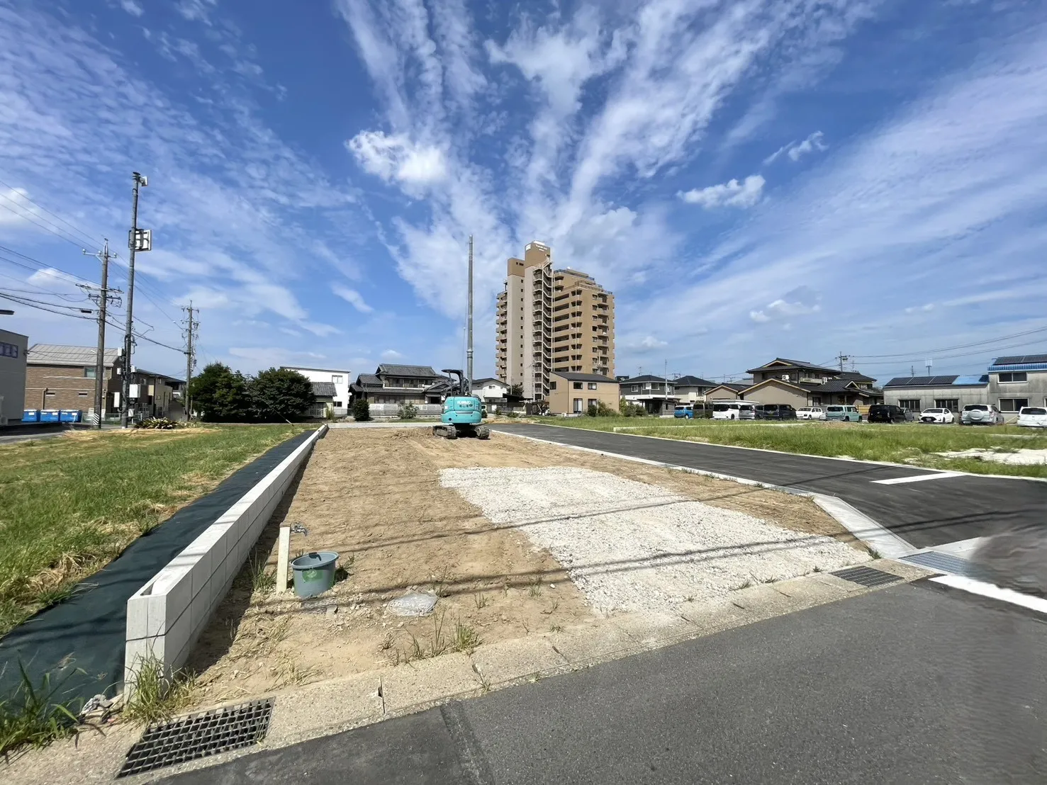 販売現地