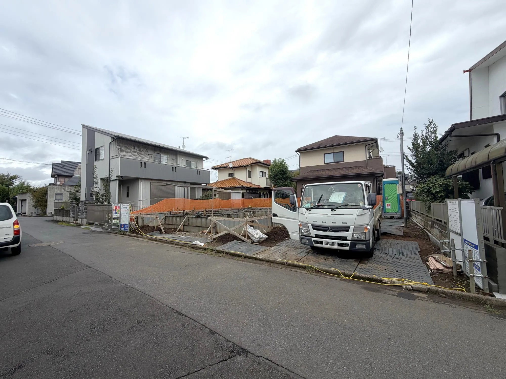 基礎工事中